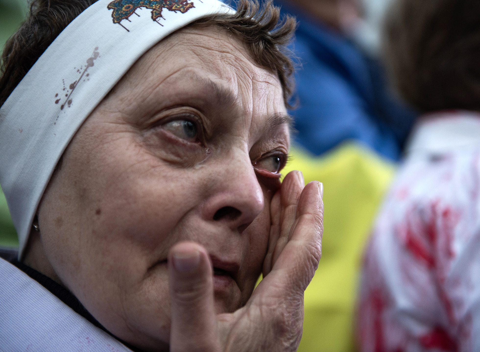 Δύο χρόνια από τη ρωσική εισβολή στην Ουκρανία: Φωτορεπορτάζ από την ειρηνική πορεία υποστήριξης της Ουκρανίας στην Αθήνα