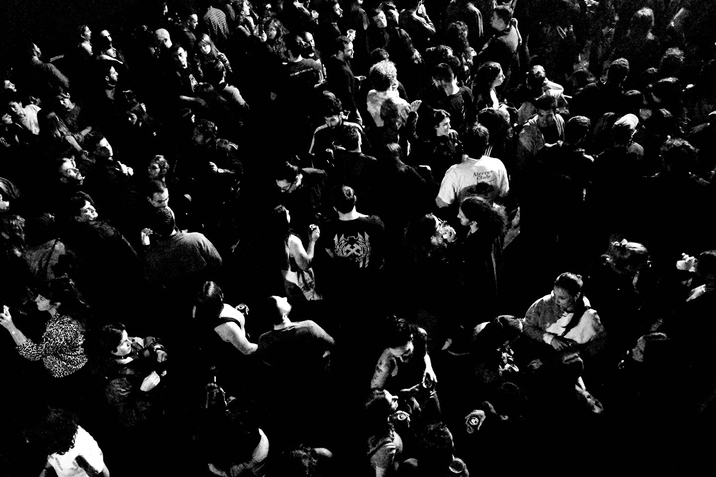 Jolly Roger, 10 χρόνια Κενό: Ανταπόκριση από τα sold out live