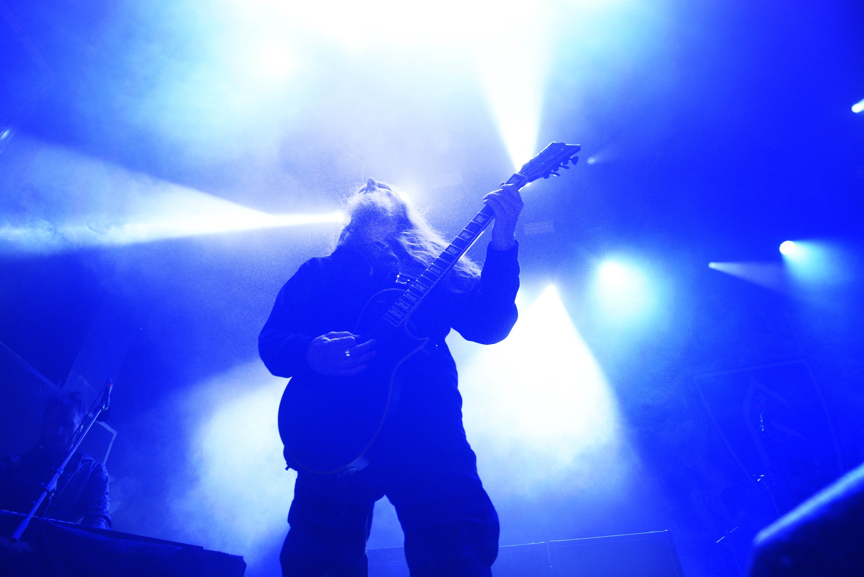 Emperor: Ανταπόκριση από τη sold out συναυλία του νορβηγικού black metal συγκροτήματος στην Αθήνα, στο Floyd