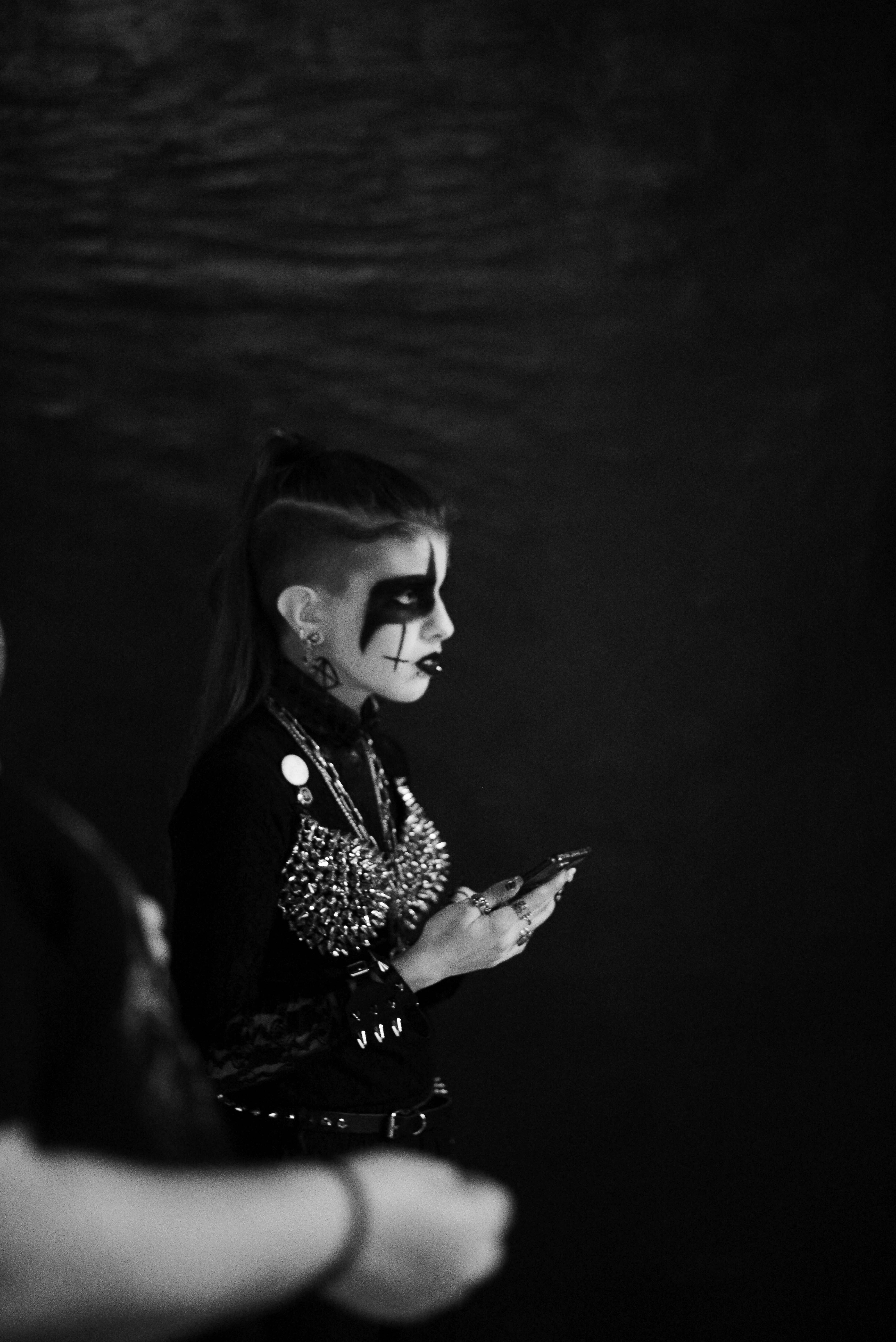 Emperor: Ανταπόκριση από τη sold out συναυλία του νορβηγικού black metal συγκροτήματος στην Αθήνα, στο Floyd