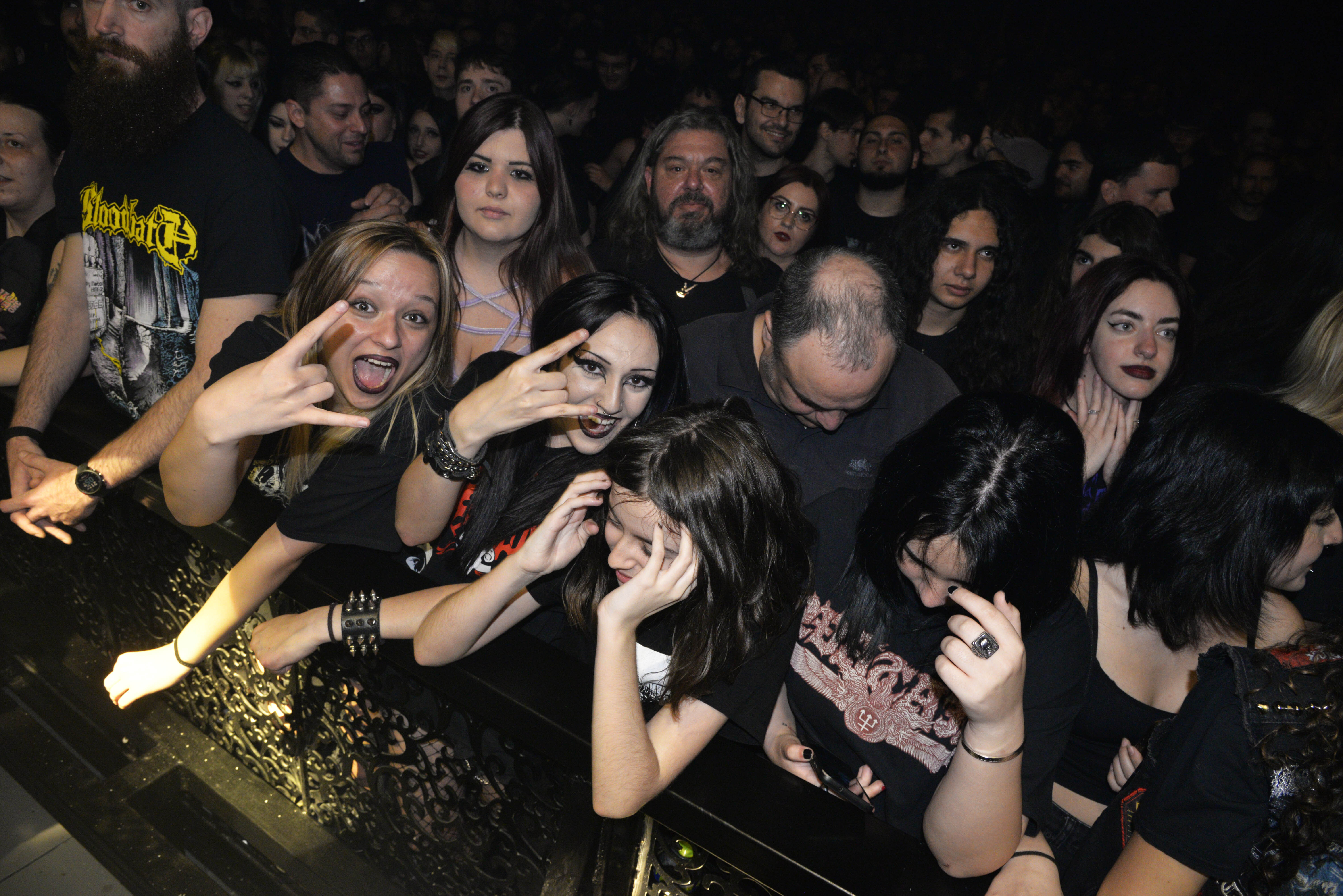 Emperor: Ανταπόκριση από τη sold out συναυλία του νορβηγικού black metal συγκροτήματος στην Αθήνα, στο Floyd