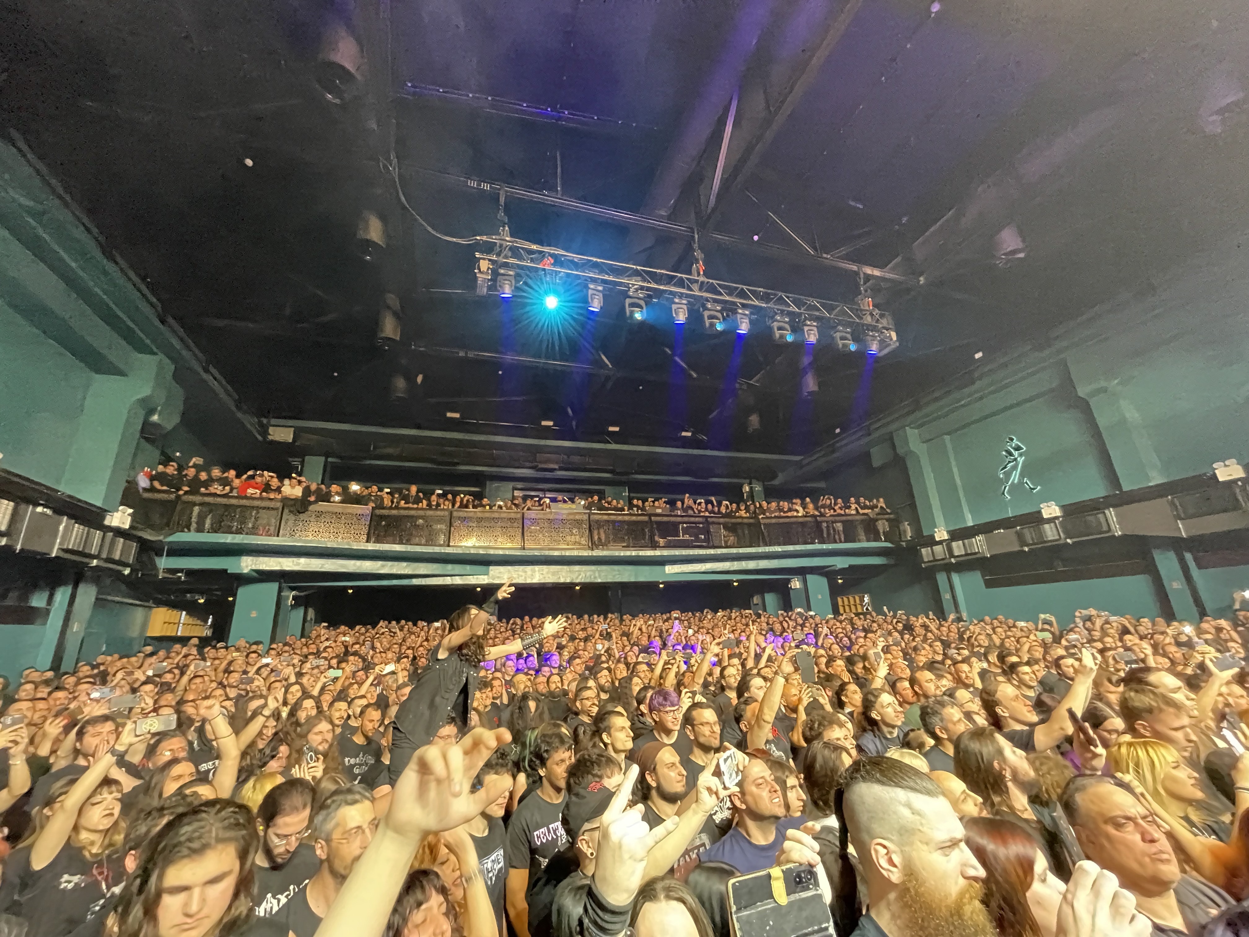 Emperor: Ανταπόκριση από τη sold out συναυλία του νορβηγικού black metal συγκροτήματος στην Αθήνα, στο Floyd