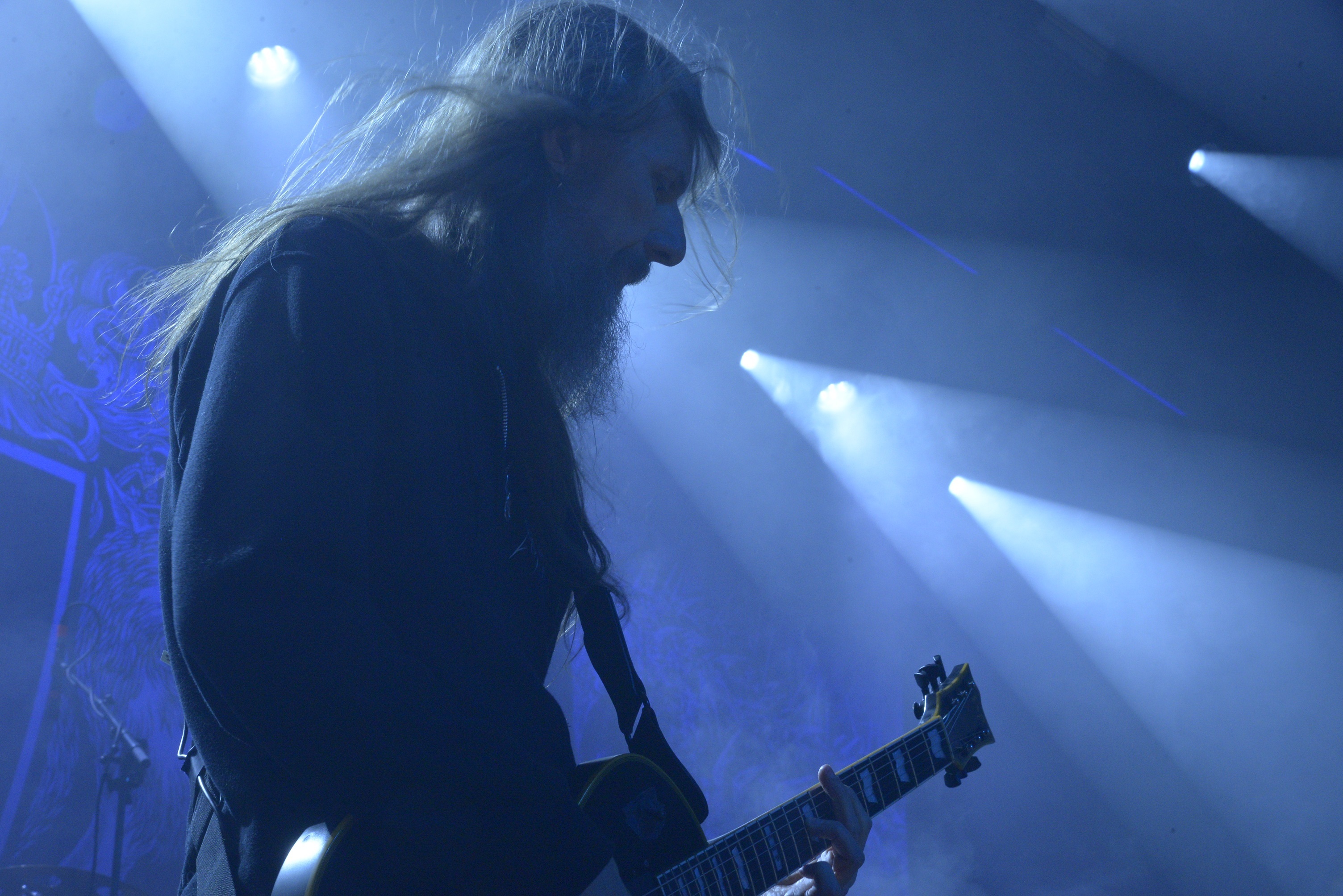 Emperor: Ανταπόκριση από τη sold out συναυλία του νορβηγικού black metal συγκροτήματος στην Αθήνα, στο Floyd