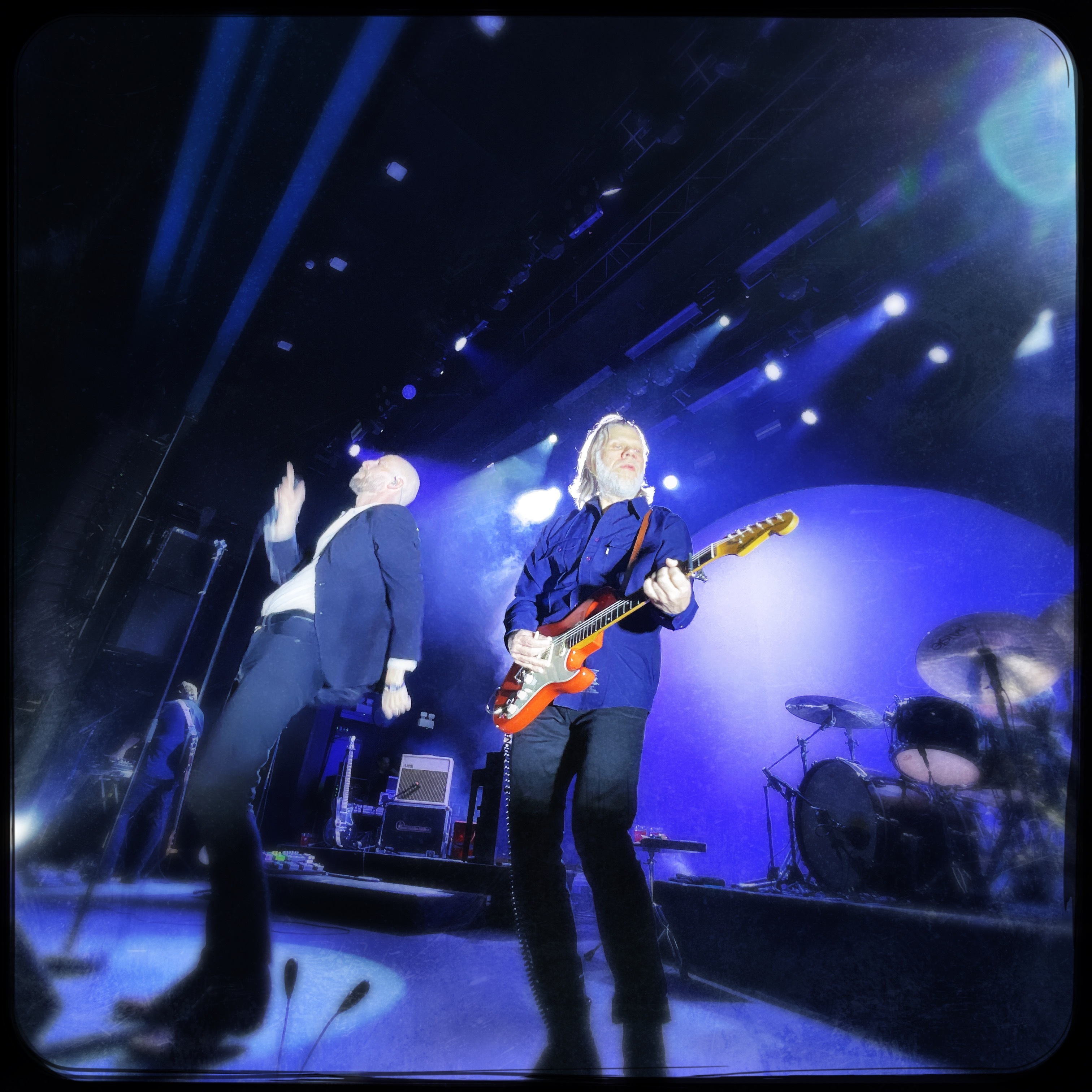 Sivert Høyem: Ανταπόκριση από τη συναυλία στο Floyd σε 30 εικόνες του φωτογράφου Πέτρου Νικόλτσου