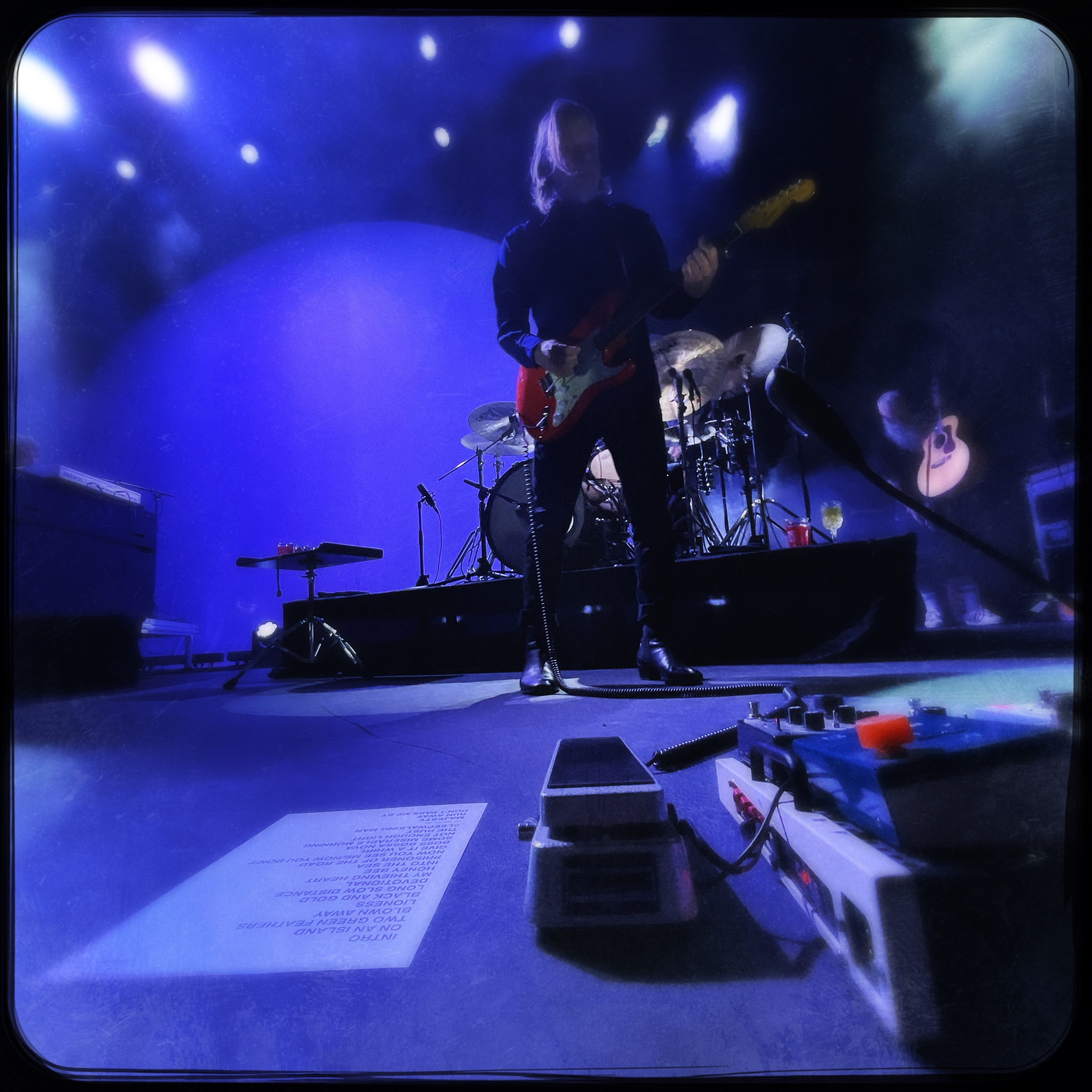 Sivert Høyem: Ανταπόκριση από τη συναυλία στο Floyd σε 30 εικόνες του φωτογράφου Πέτρου Νικόλτσου