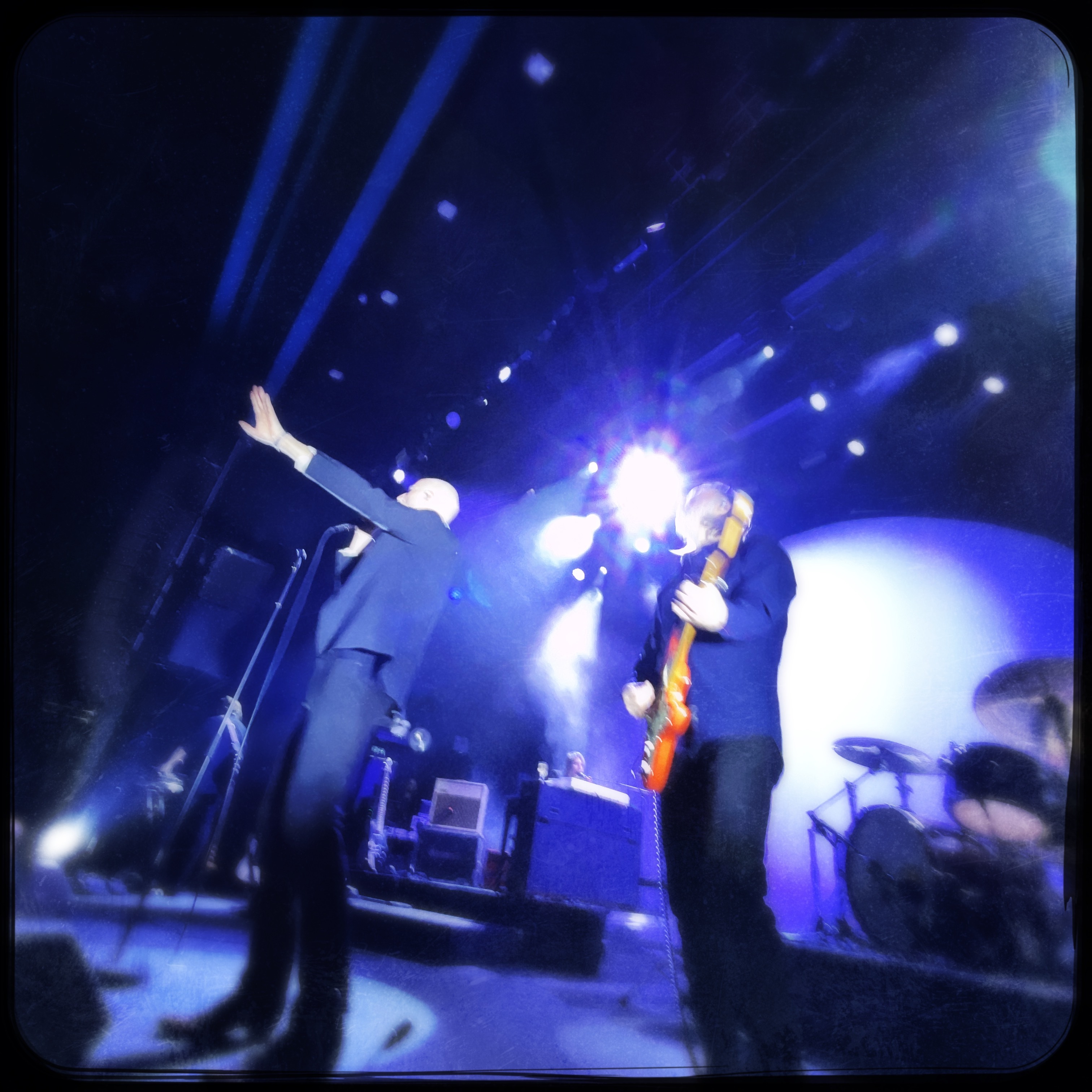 Sivert Høyem: Ανταπόκριση από τη συναυλία στο Floyd σε 30 εικόνες του φωτογράφου Πέτρου Νικόλτσου