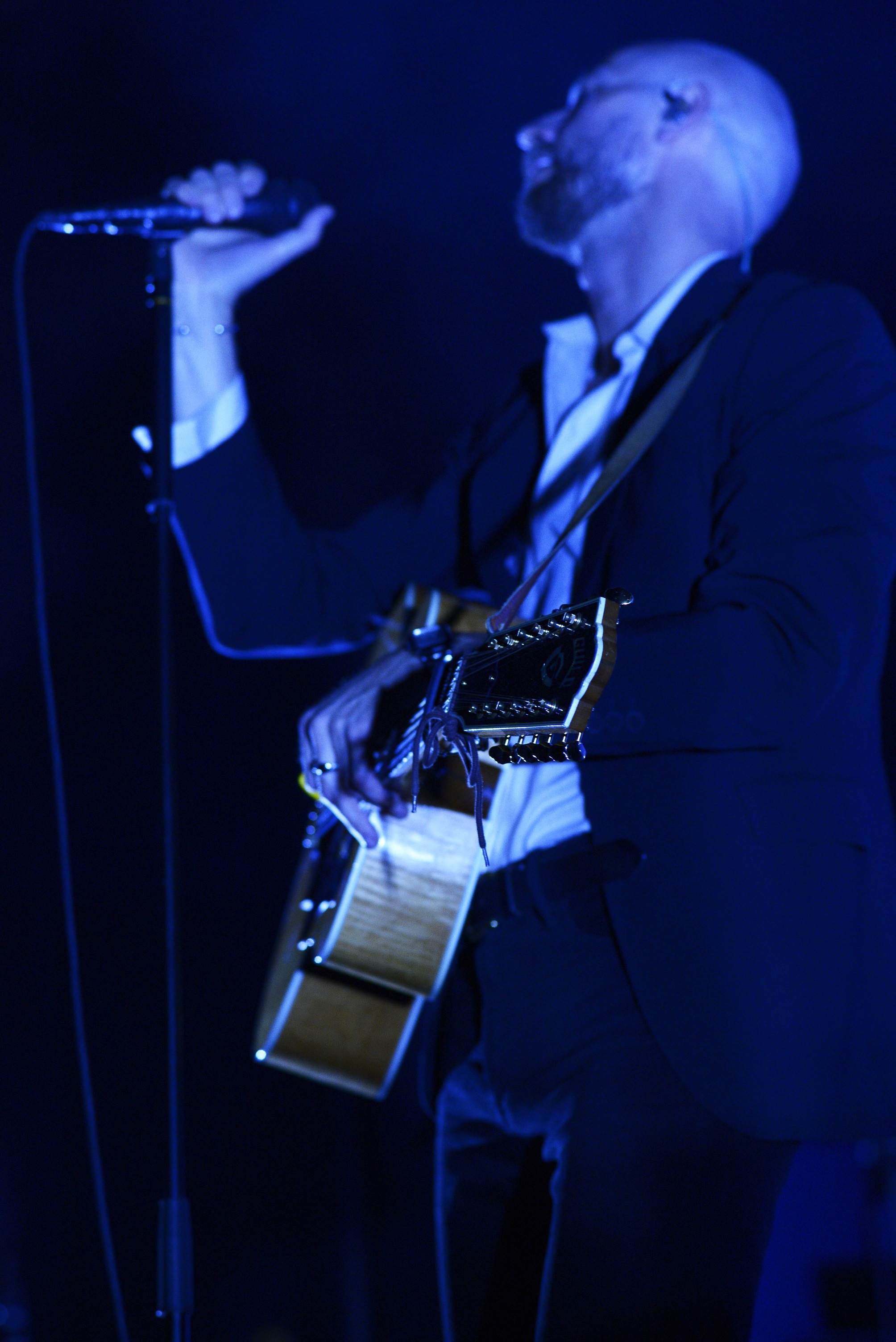 Sivert Høyem: Ανταπόκριση από τη συναυλία στο Floyd σε 30 εικόνες του φωτογράφου Πέτρου Νικόλτσου