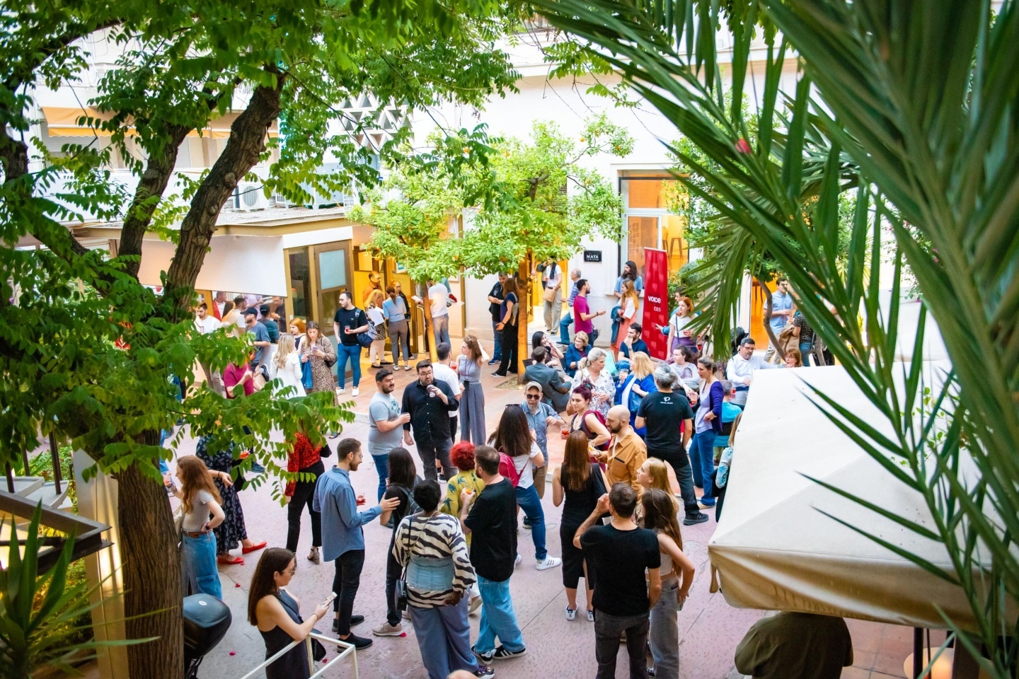 Oι Thaliah και η Irene σε μια υπέροχη βραδιά από τον Voice 102.5