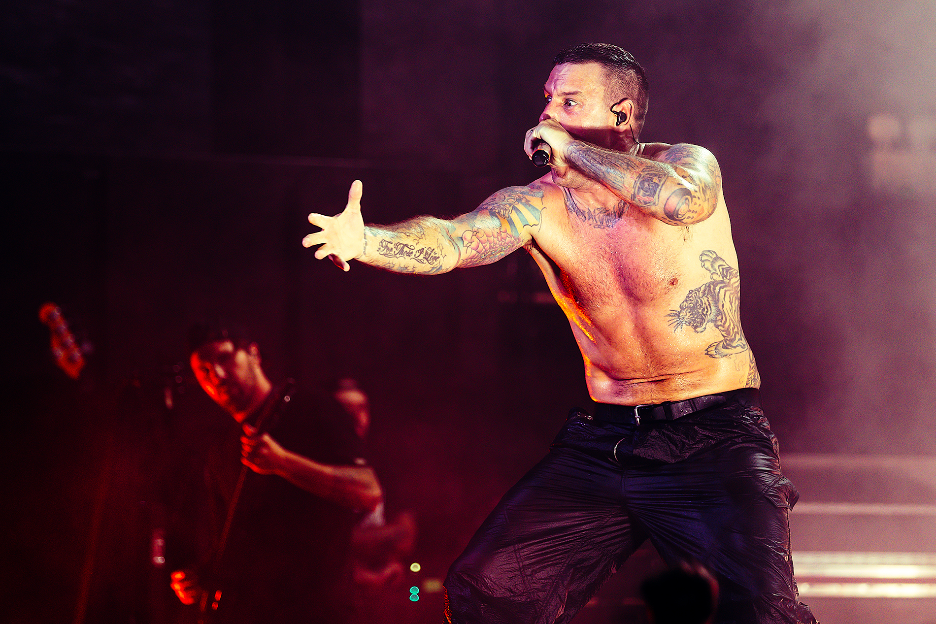 Parkway Drive: Ανταπόκριση από τη sold out συναυλία της αυστραλιανής metal μπάντας στην Αθήνα, στο Floyd, την Τρίτη 11 Ιουνίου 2024.