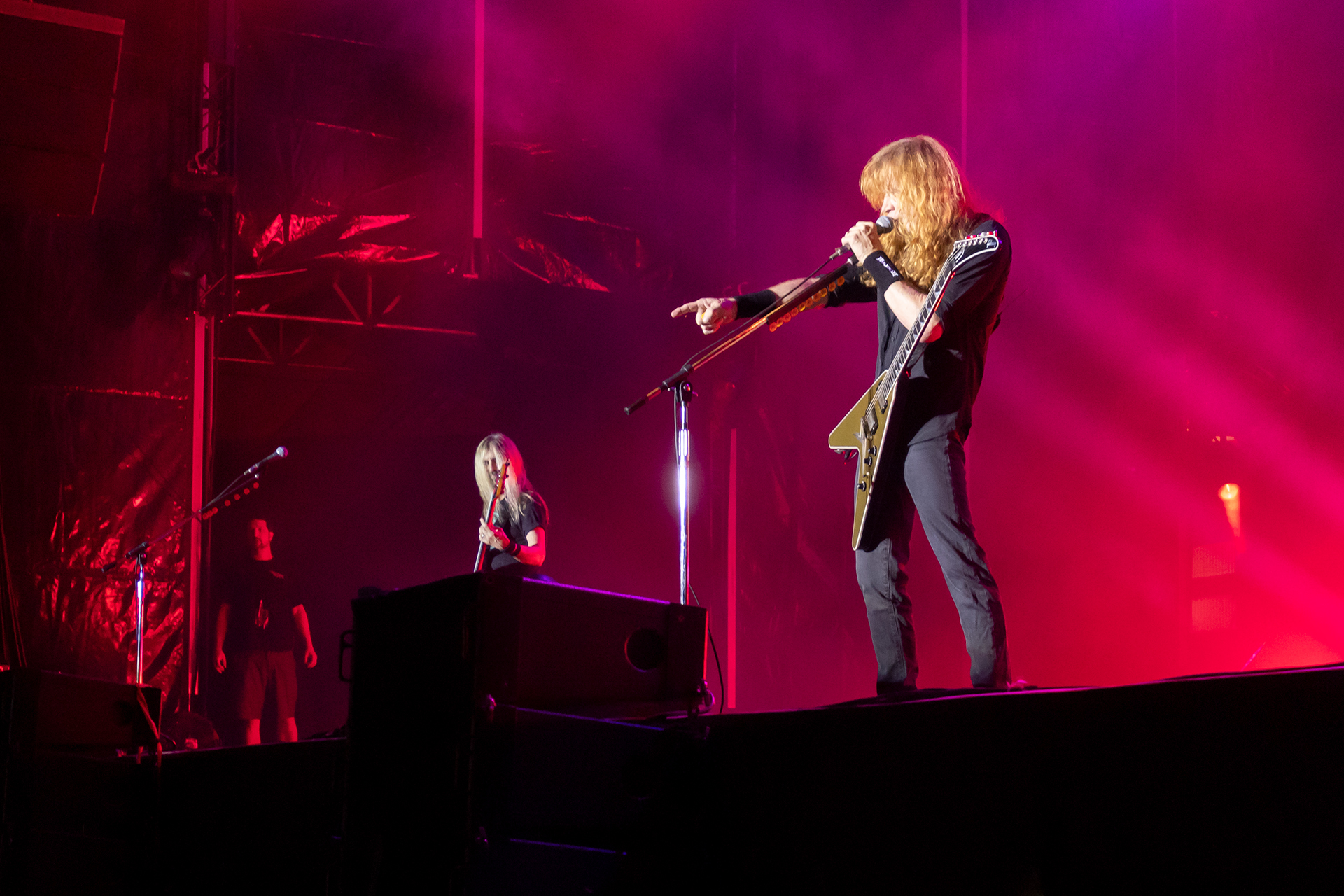 Release Athens 2024: Ανταπόκριση - φωτορεπορτάζ από τις εμφανίσεις των Megadeth, Blind Guardian και Grand Magus στην Πλατεία Νερού.