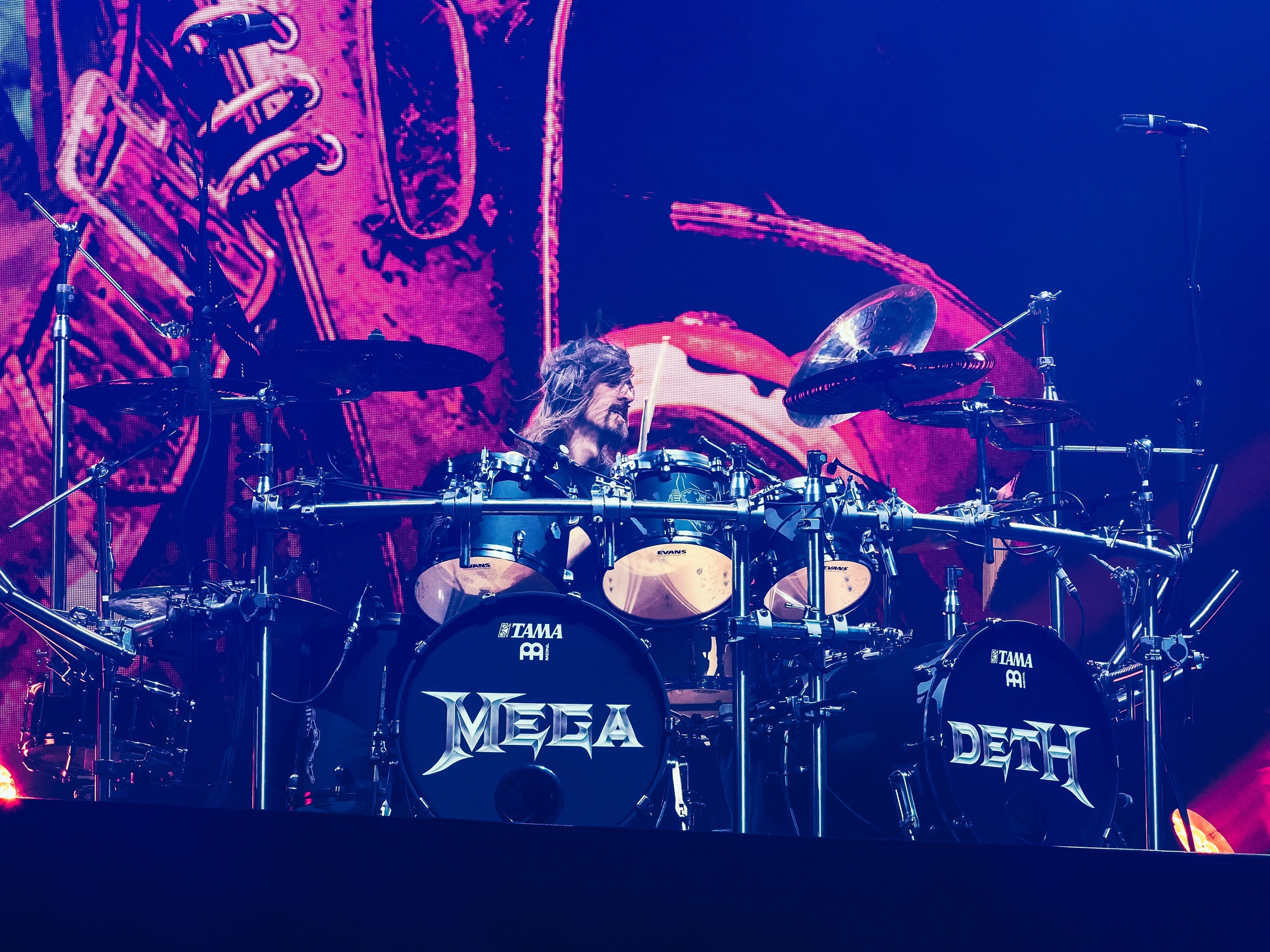 Release Athens 2024: Ανταπόκριση - φωτορεπορτάζ από τις εμφανίσεις των Megadeth, Blind Guardian και Grand Magus στην Πλατεία Νερού.