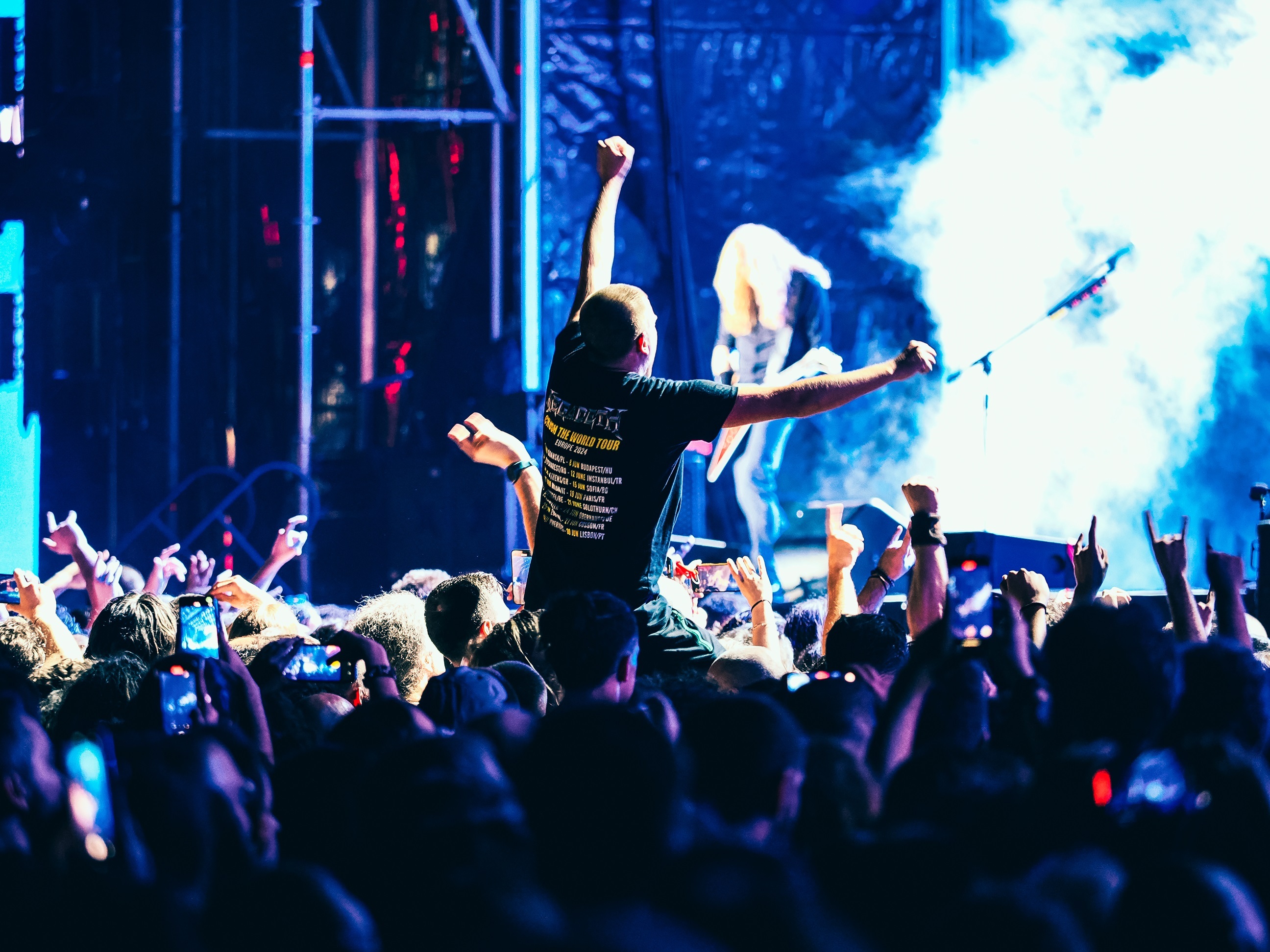 Release Athens 2024: Ανταπόκριση - φωτορεπορτάζ από τις εμφανίσεις των Megadeth, Blind Guardian και Grand Magus στην Πλατεία Νερού.