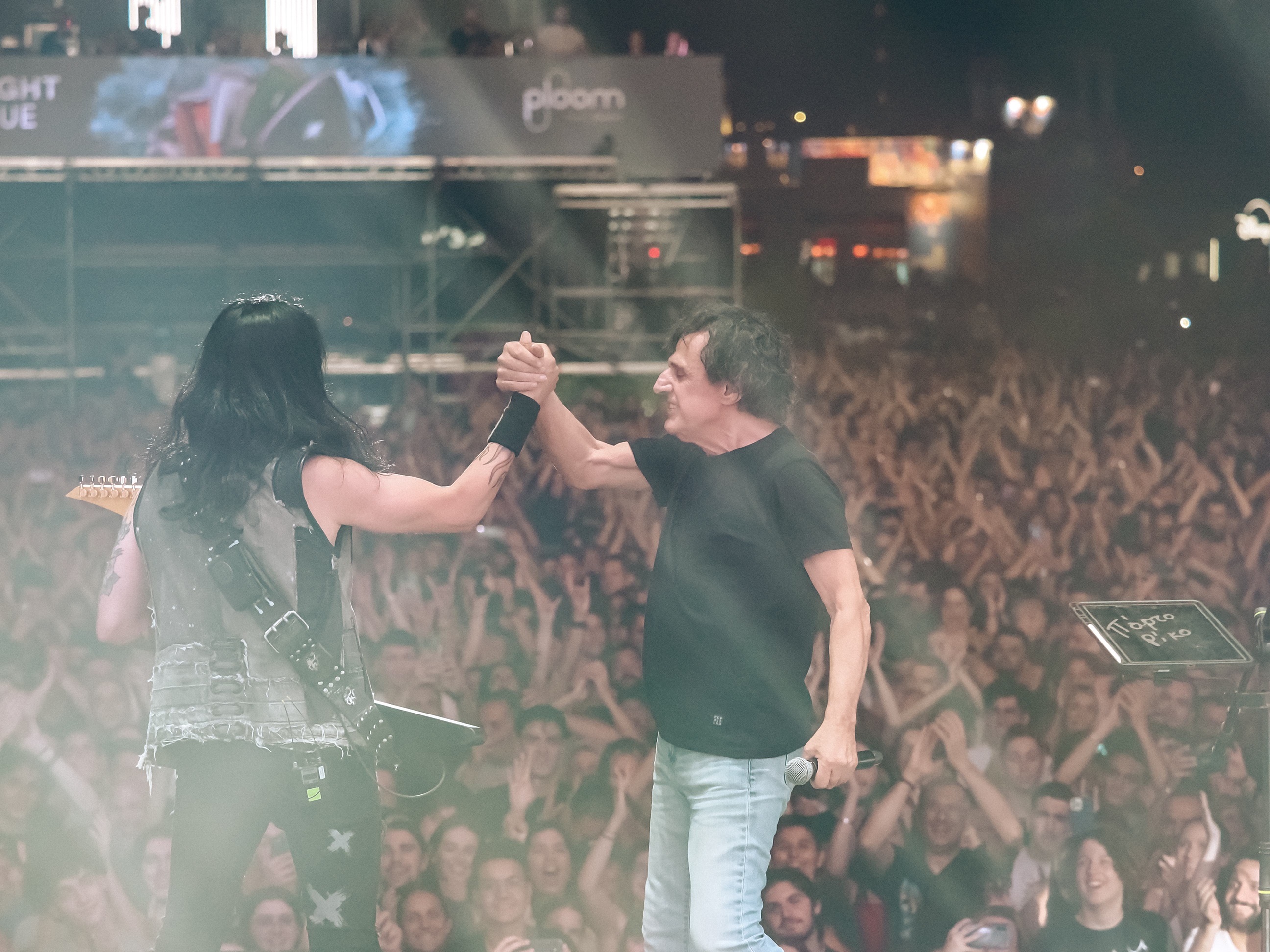 Βασίλης Παπακωνσταντίνου: Ανταπόκριση από τη συναυλία στο Release Athens 2024 με Gus G.