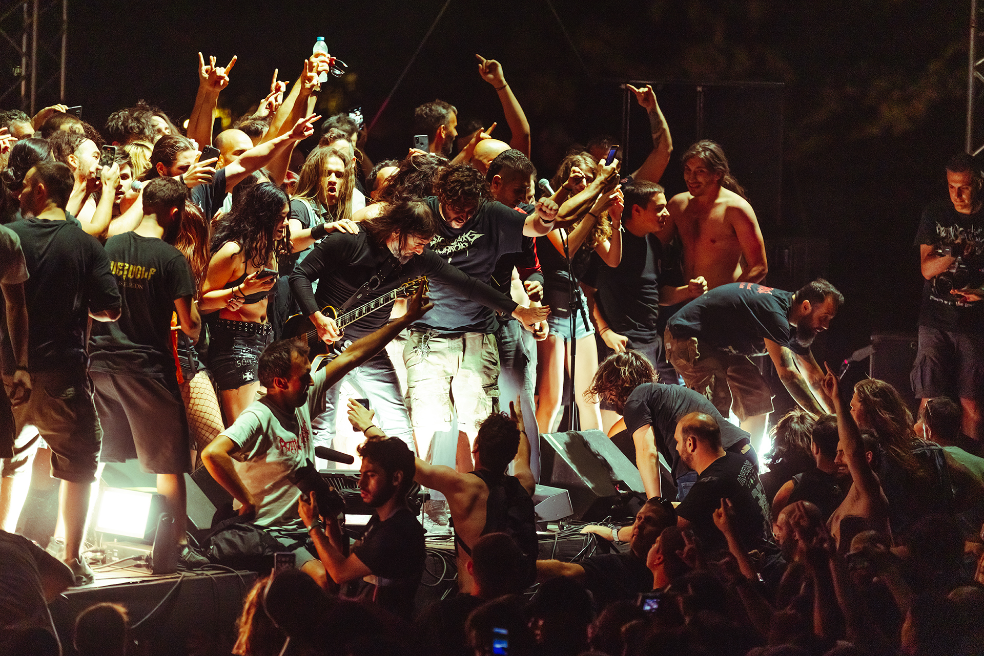 Rotting Christ: Ανταπόκριση από την επετειακή συναυλία για τα 35 χρόνια της ελληνικής black metal μπάντας στο Θέατρο Λυκαβηττού