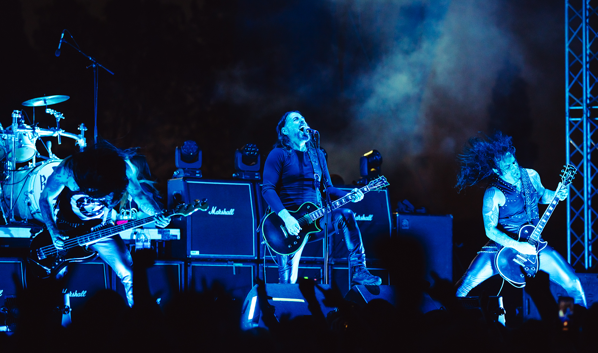 Rotting Christ: Ανταπόκριση από την επετειακή συναυλία για τα 35 χρόνια της ελληνικής black metal μπάντας στο Θέατρο Λυκαβηττού