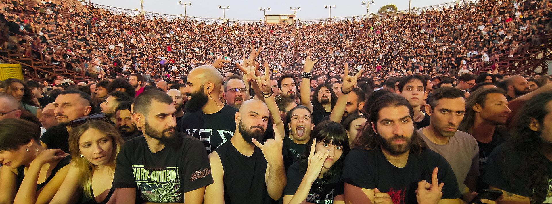 Rotting Christ: Ανταπόκριση από την επετειακή συναυλία για τα 35 χρόνια της ελληνικής black metal μπάντας στο Θέατρο Λυκαβηττού