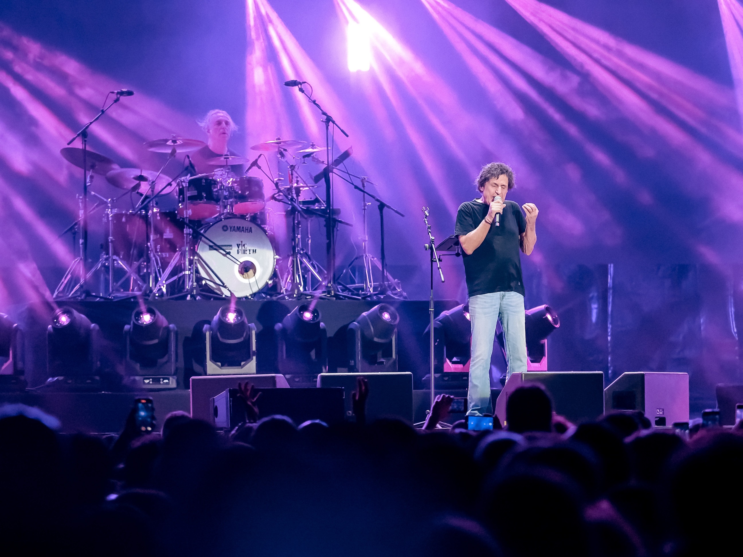 Βασίλης Παπακωνσταντίνου: Ανταπόκριση από τη συναυλία στο Release Athens 2024 με Gus G.