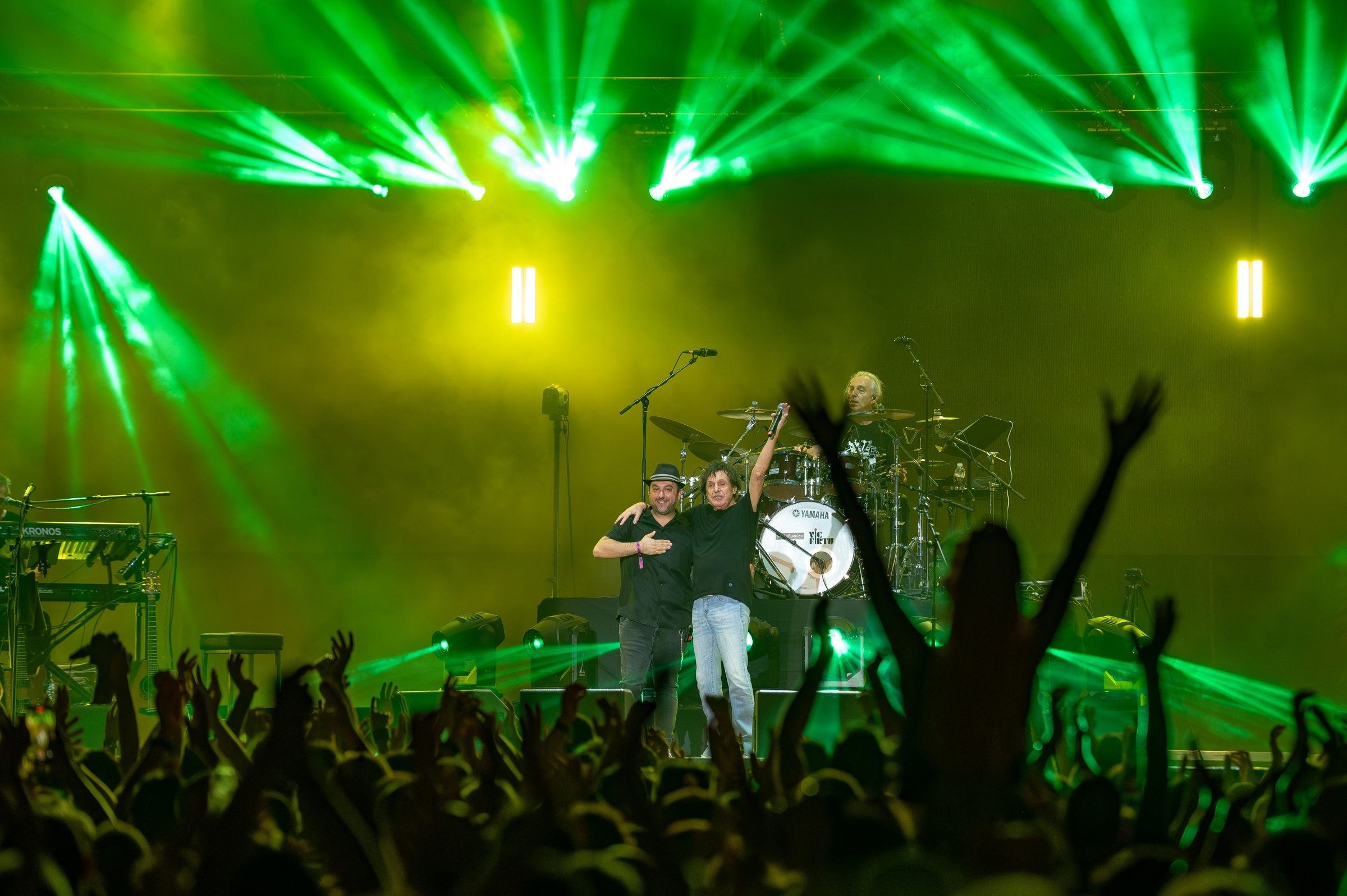 Βασίλης Παπακωνσταντίνου: Ανταπόκριση από τη συναυλία στο Release Athens 2024 με Gus G.