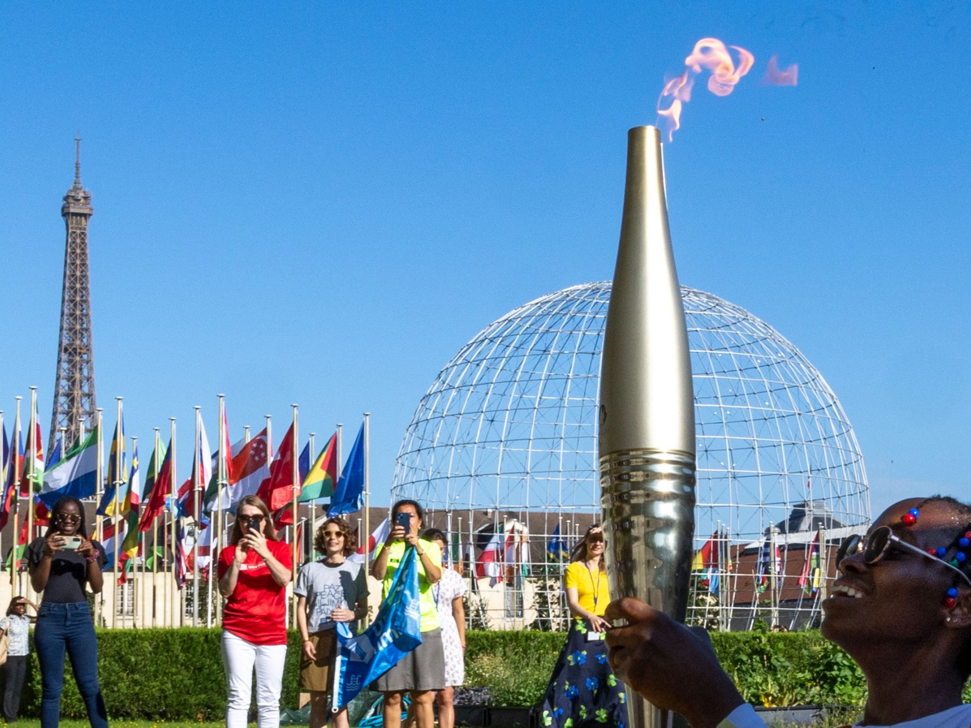 Κλικ γεμάτα χρώματα και χαμόγελα στην Τελετή Έναρξης των Παραολυμπιακών Αγώνων 2024  