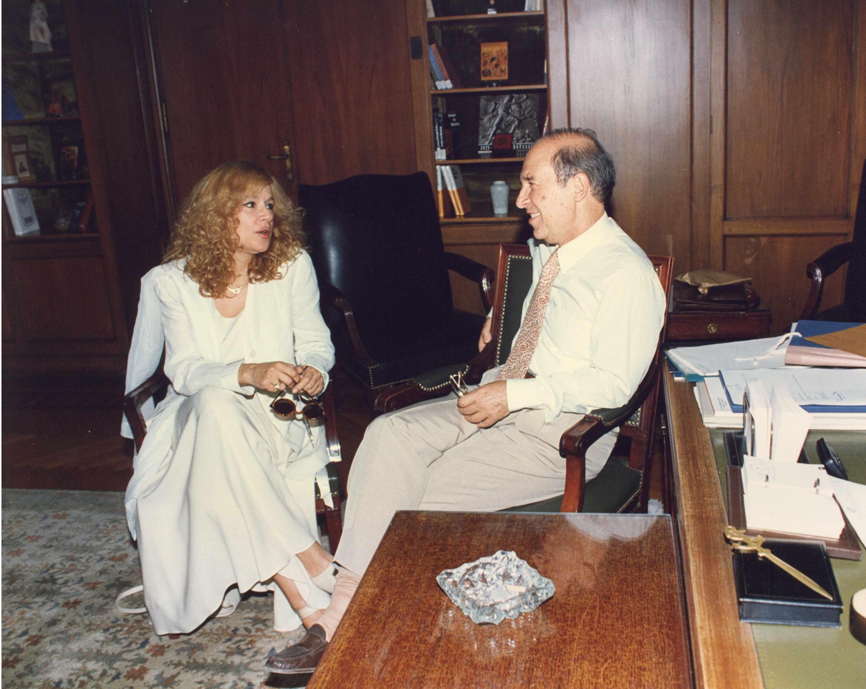 Κώστας Σημίτης 1936 – 2025: Η διαδρομή, η δράση και η ζωή του σε σπάνιες εικόνες