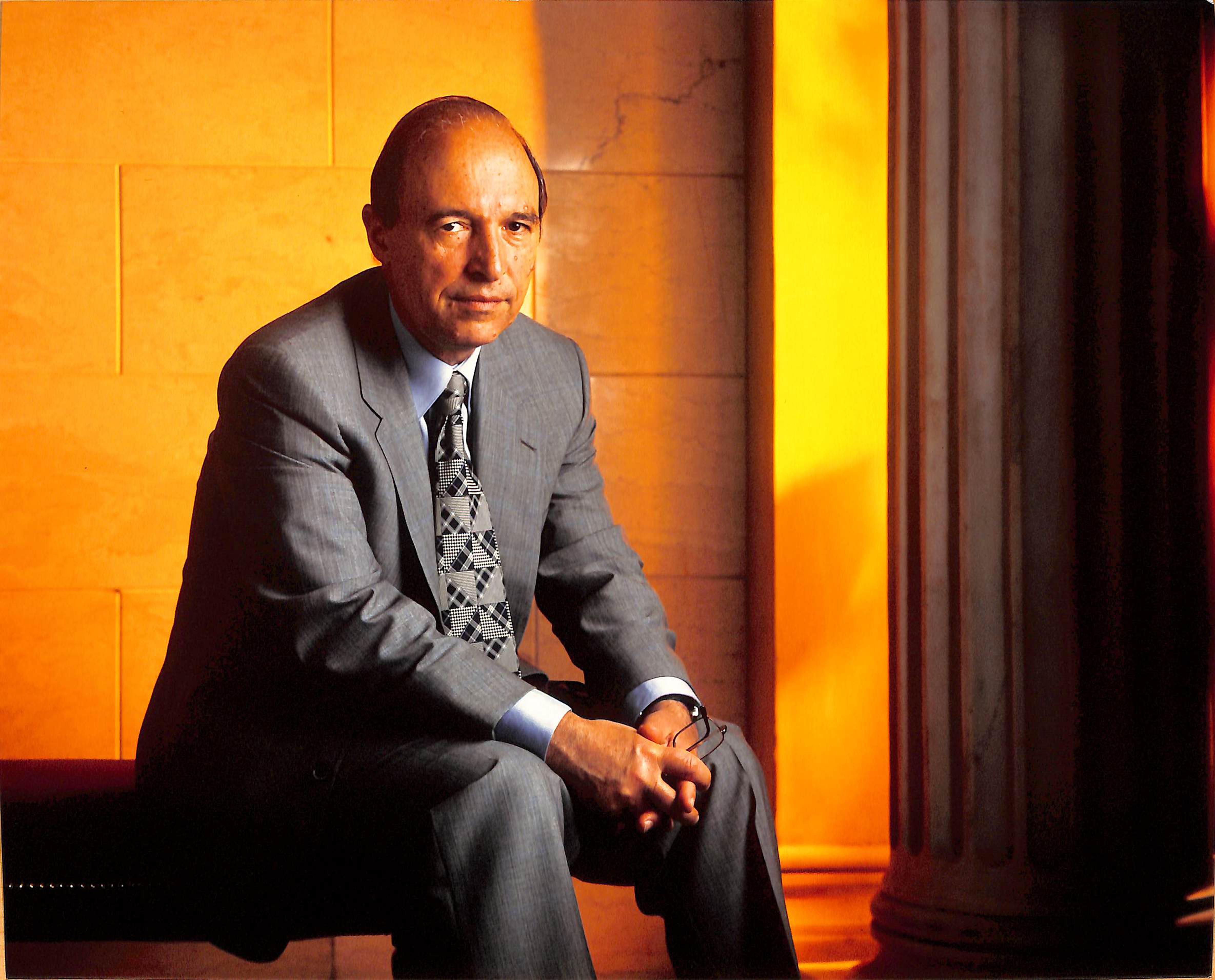 Κώστας Σημίτης 1936 – 2025: Η διαδρομή, η δράση και η ζωή του σε σπάνιες εικόνες