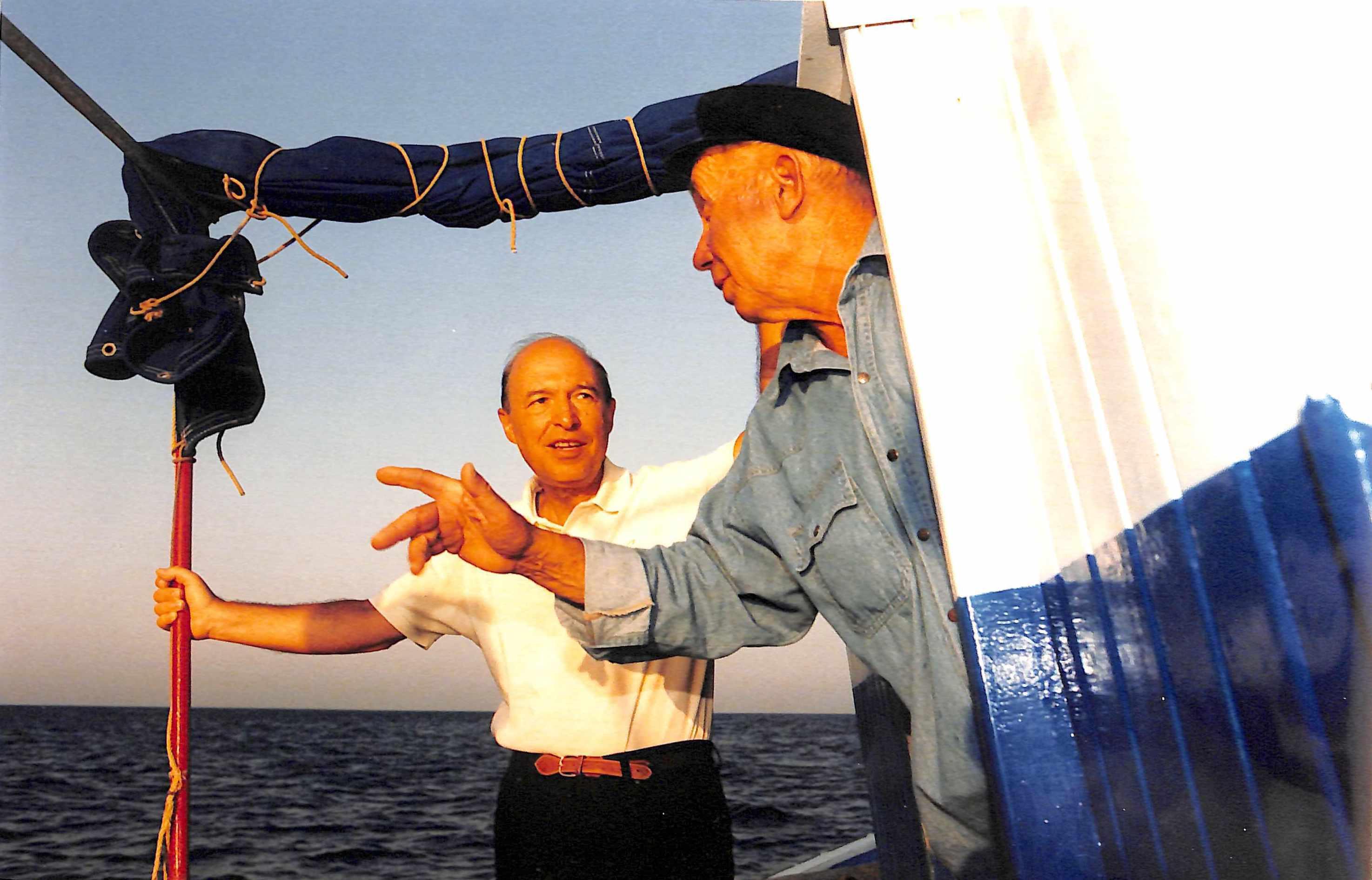 Κώστας Σημίτης 1936 – 2025: Η διαδρομή, η δράση και η ζωή του σε σπάνιες εικόνες