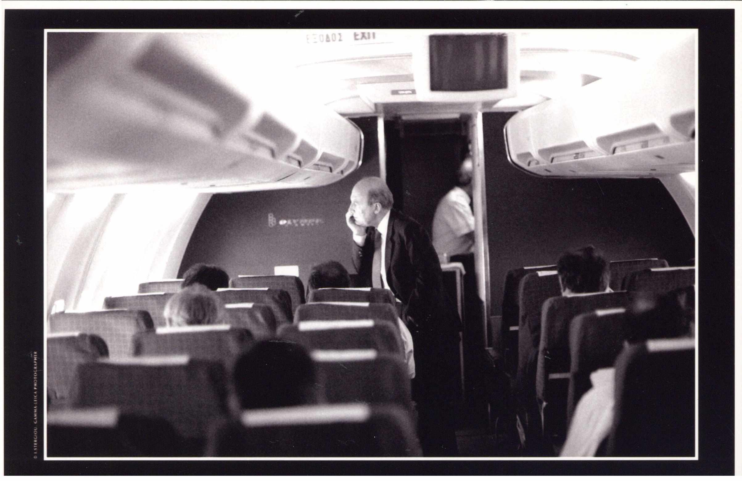 Κώστας Σημίτης 1936 – 2025: Η διαδρομή, η δράση και η ζωή του σε σπάνιες εικόνες