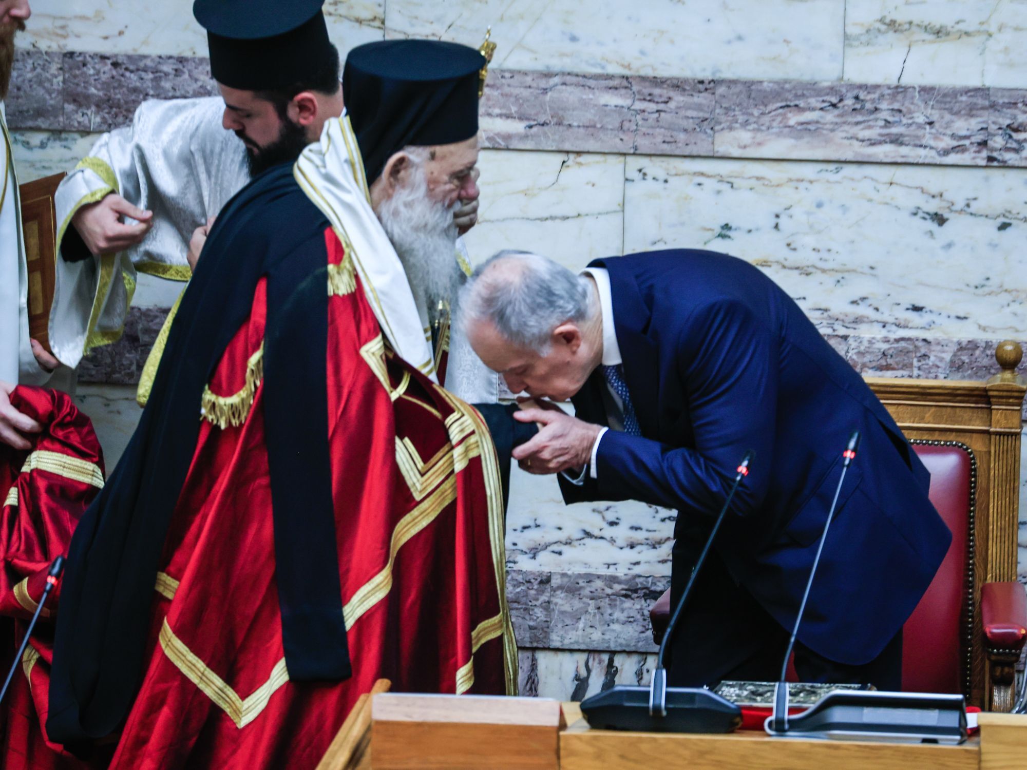 Ο κ. Τασούλας με τον Αρχιεκπίσκοπο Ιερώνυμο