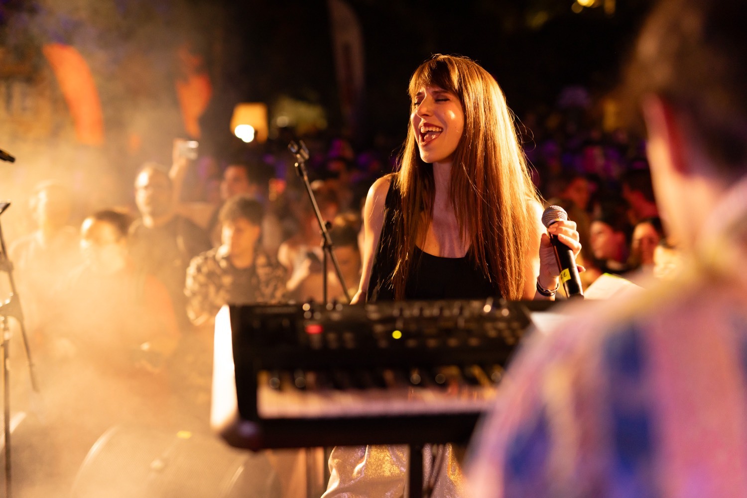 Η Μιρέλα Πάχου στην Πλατεία Δεξαμενής 