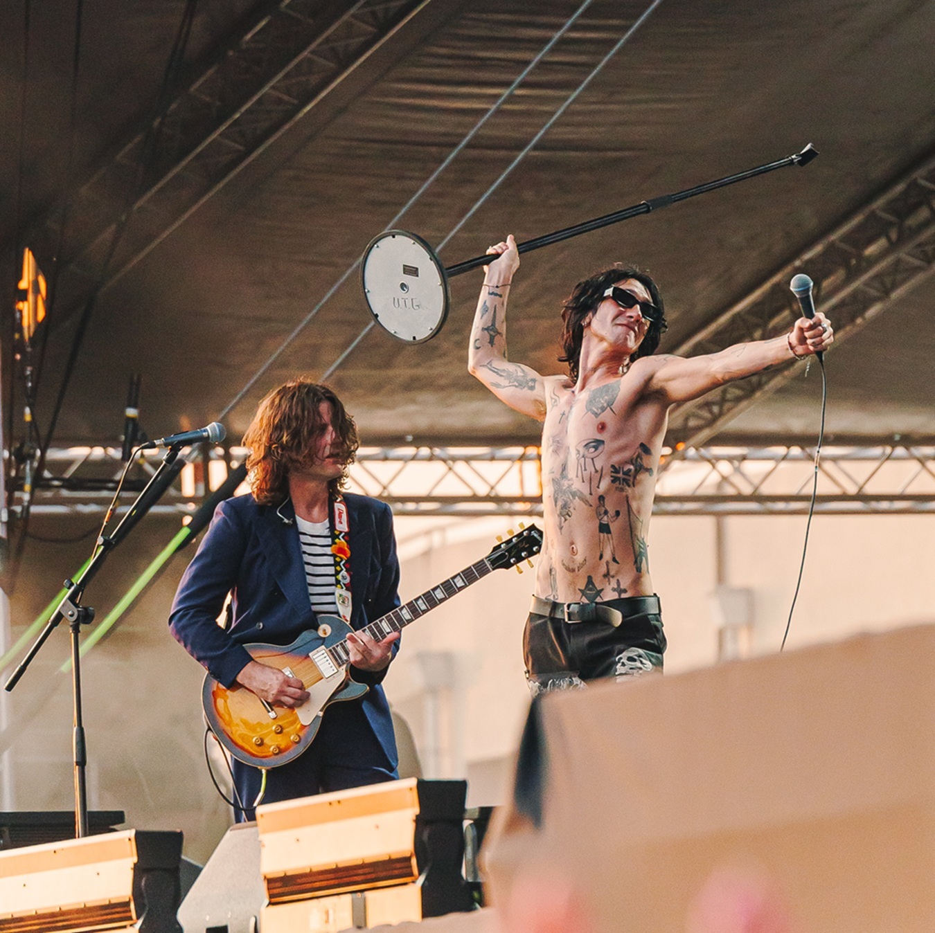 Release Athens 2025: Ανταπόκριση - φωτορεπορτάζ από τις εμφανίσεις των Avenged Sevenfold και Palaye Royale στην Πλατεία Νερού.