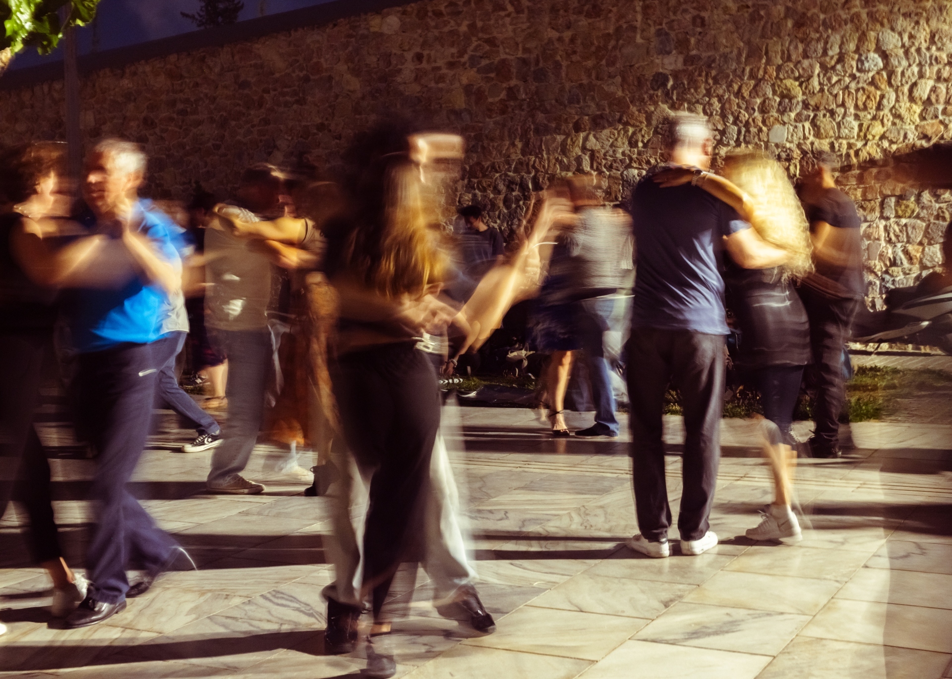 Μιλόνγκα στους θερινούς παλμούς της Ερμού