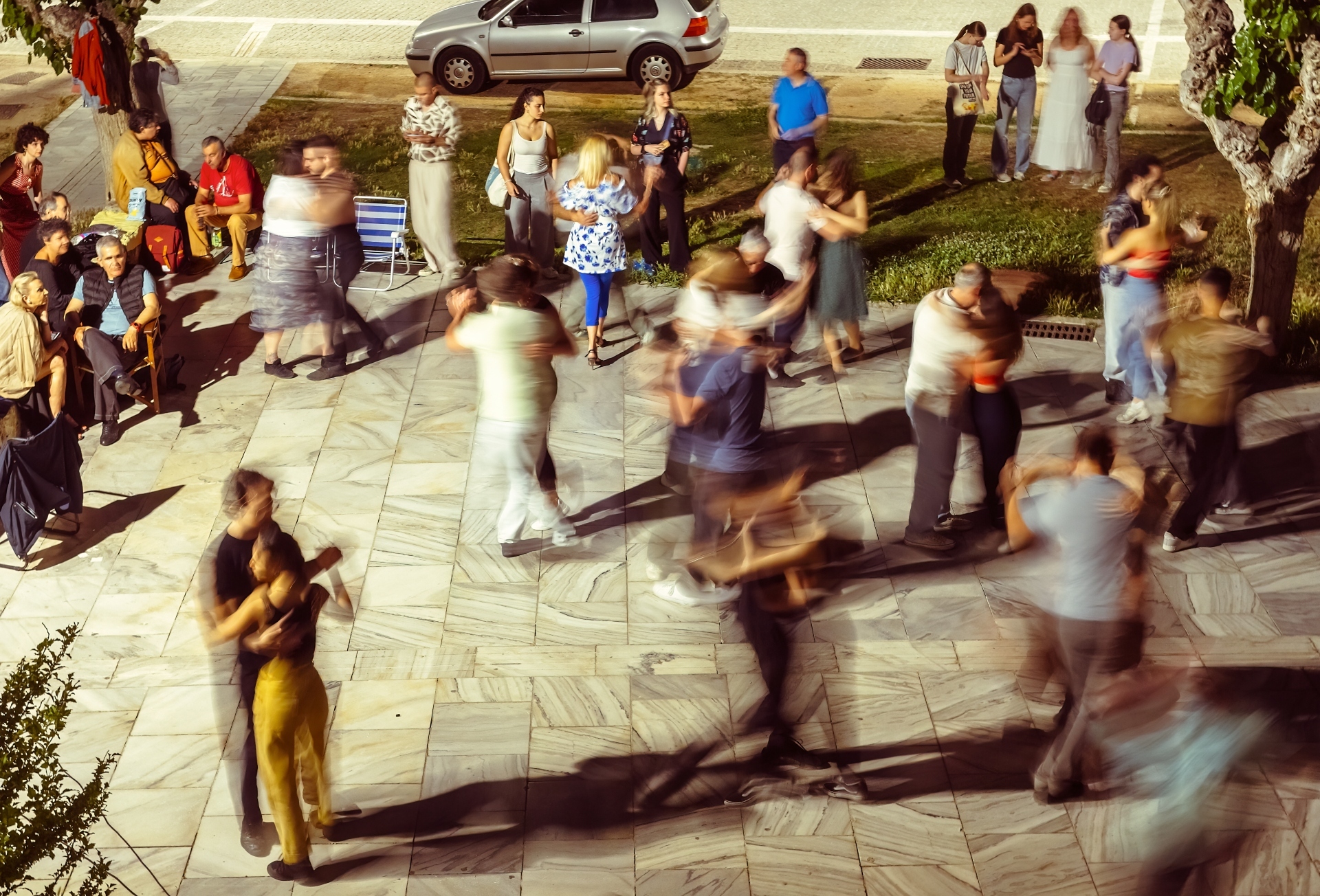 Μιλόνγκα στους θερινούς παλμούς της Ερμού