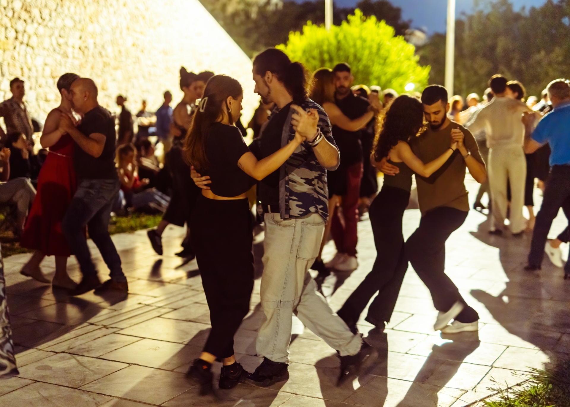 Μιλόνγκα στους θερινούς παλμούς της Ερμού