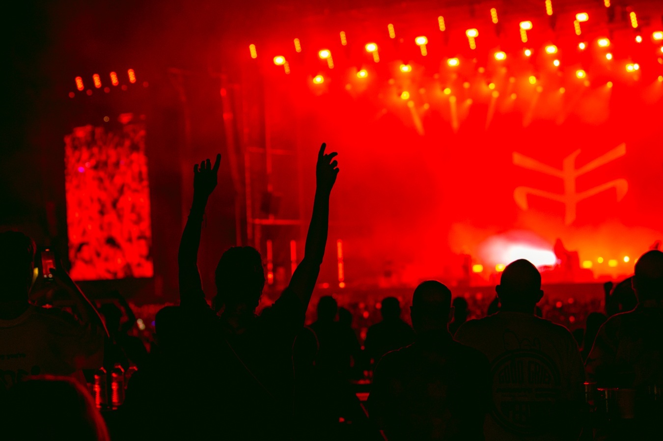 Release Athens 2025: Ανταπόκριση - φωτορεπορτάζ από τις εμφανίσεις των Παύλου Παυλίδη, Κωνσταντίνου Βήτα και Super Stereo στην Πλατεία Νερού