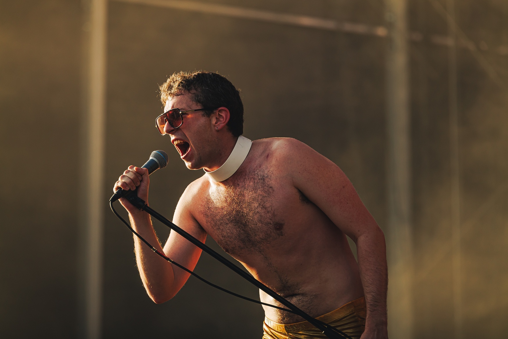 Release Athens 2025: Ανταπόκριση - φωτορεπορτάζ από τις εμφανίσεις των Fontaines D.C., Boy Harsher και Shame στην Πλατεία Νερού