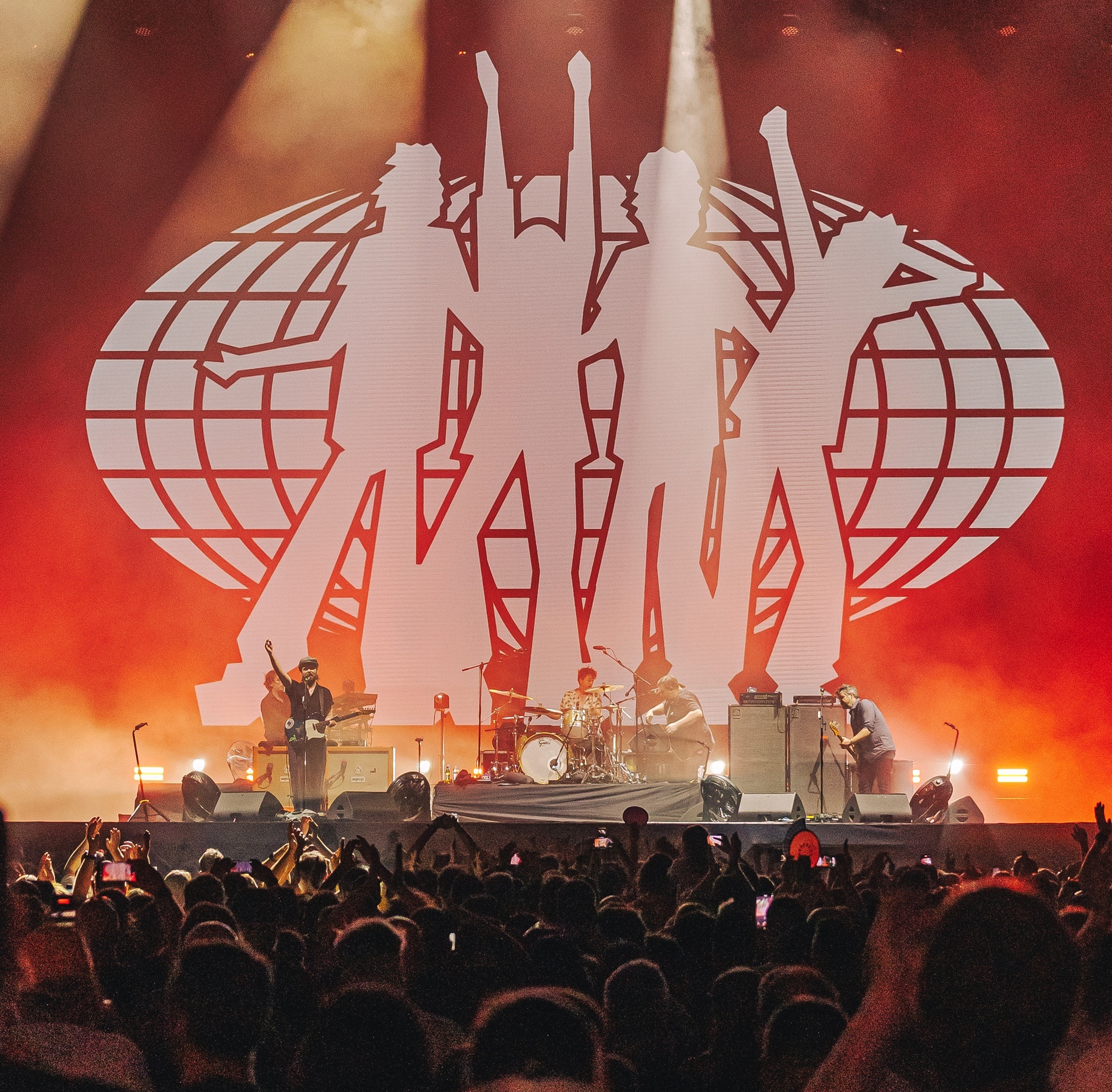 Release Athens 2025: Ανταπόκριση - φωτορεπορτάζ από τις εμφανίσεις των Supergrass, The Damned και The Lobsters στην Πλατεία Νερού