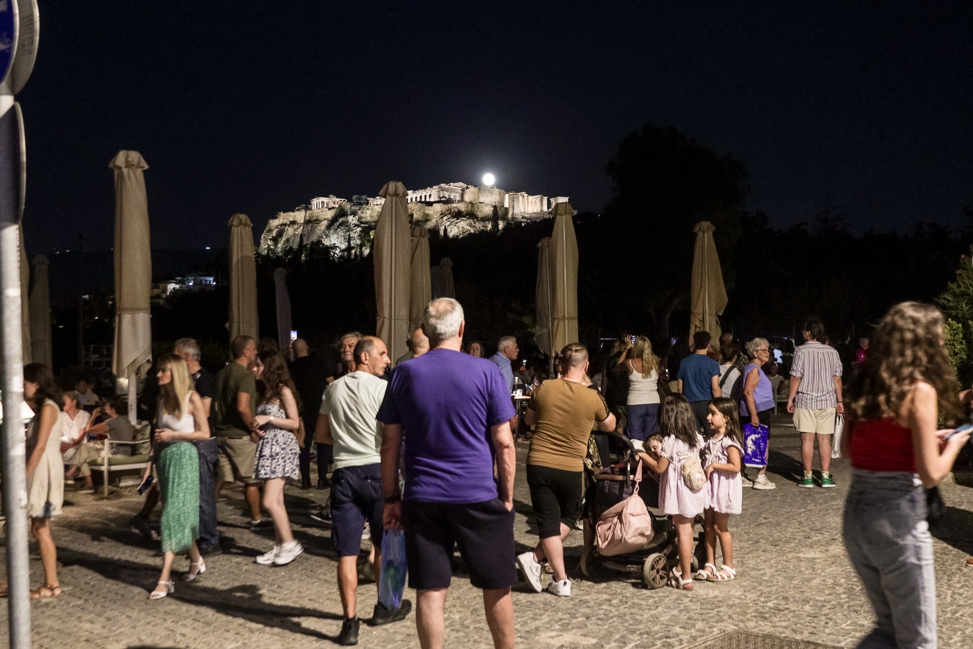 Πανσέληνος Αυγούστου