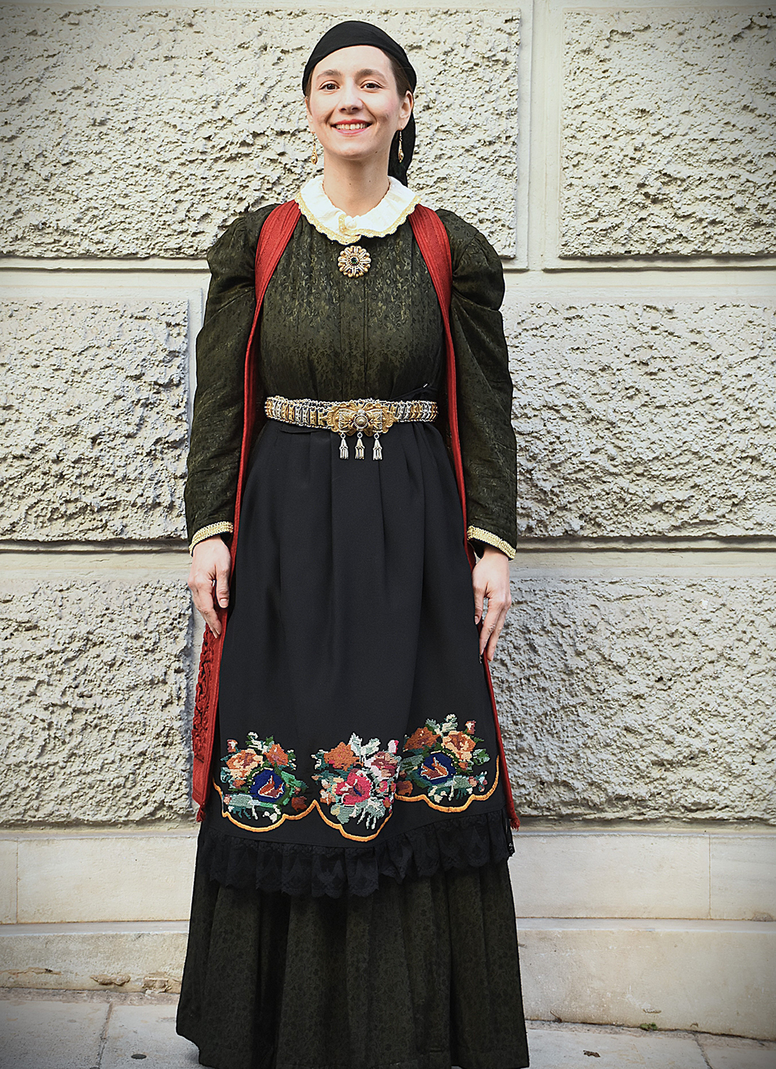 Λύκειο των Ελληνίδων: Η προετοιμασία για την παρέλαση της 28ης Οκτωβρίου