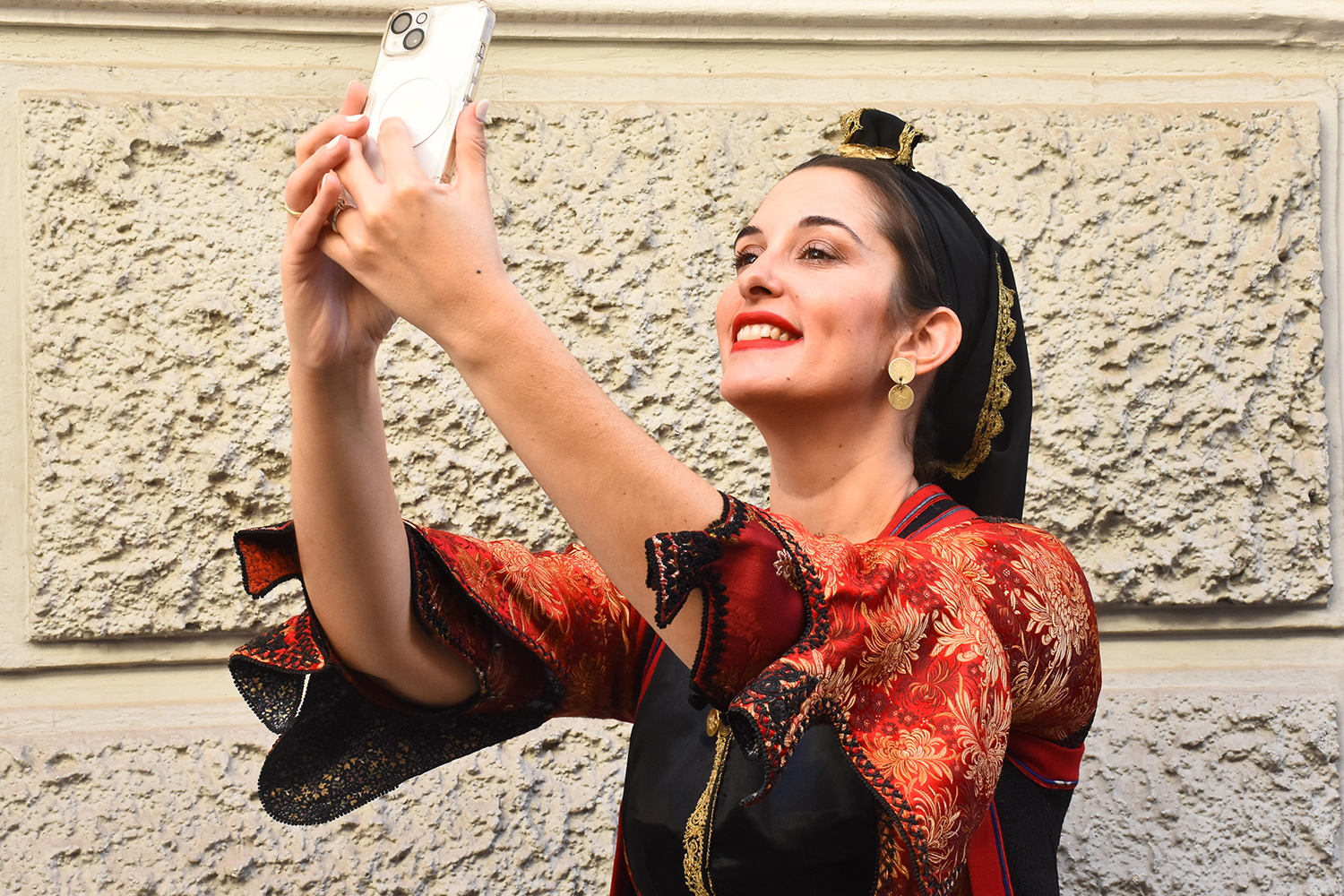 Λύκειο των Ελληνίδων: Η προετοιμασία για την παρέλαση της 28ης Οκτωβρίου