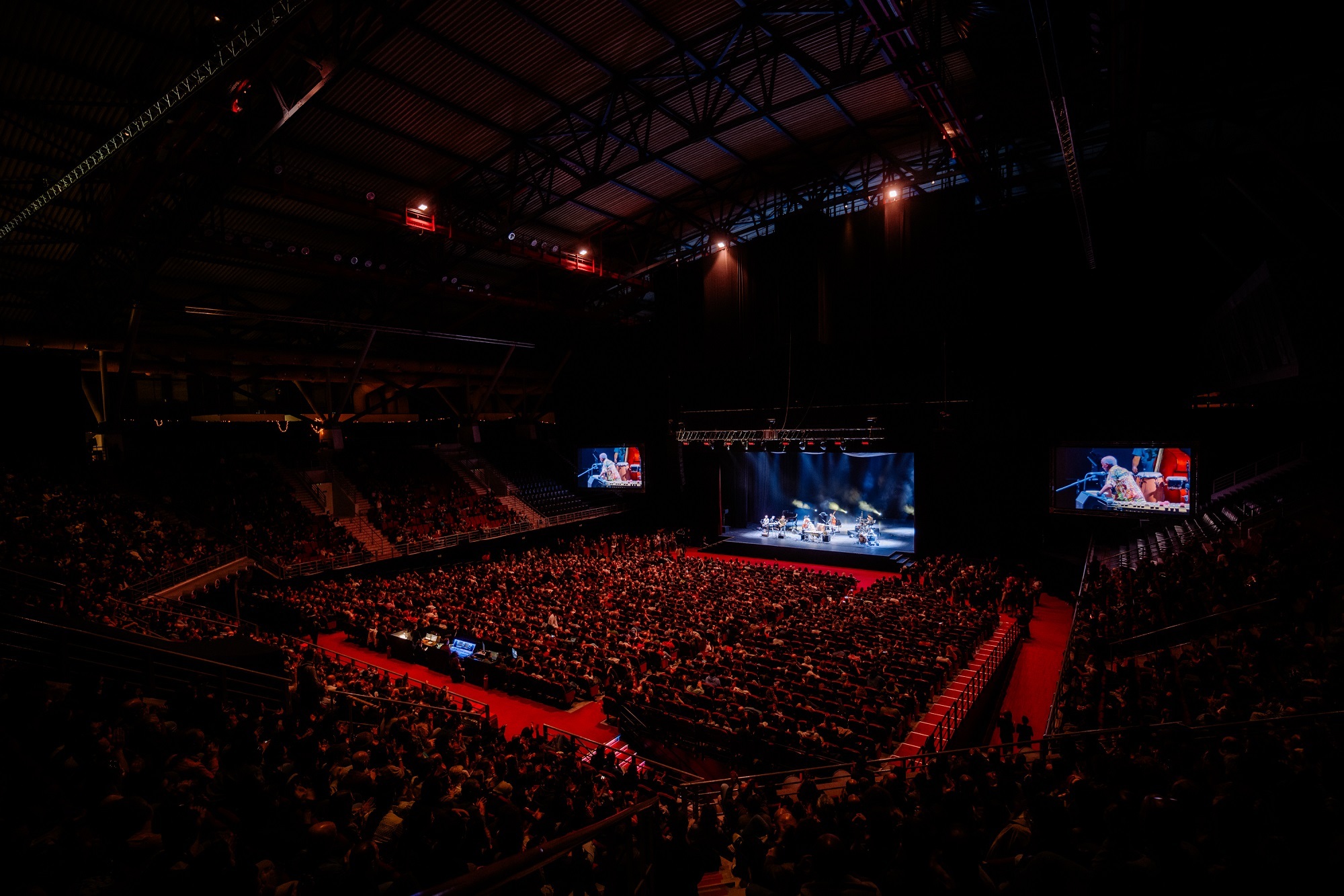 Μουλάτου Αστάτκε: Αποχαιρετώντας τη σκηνή, αποχαιρετώντας την Αθήνα - 25 εικόνες
