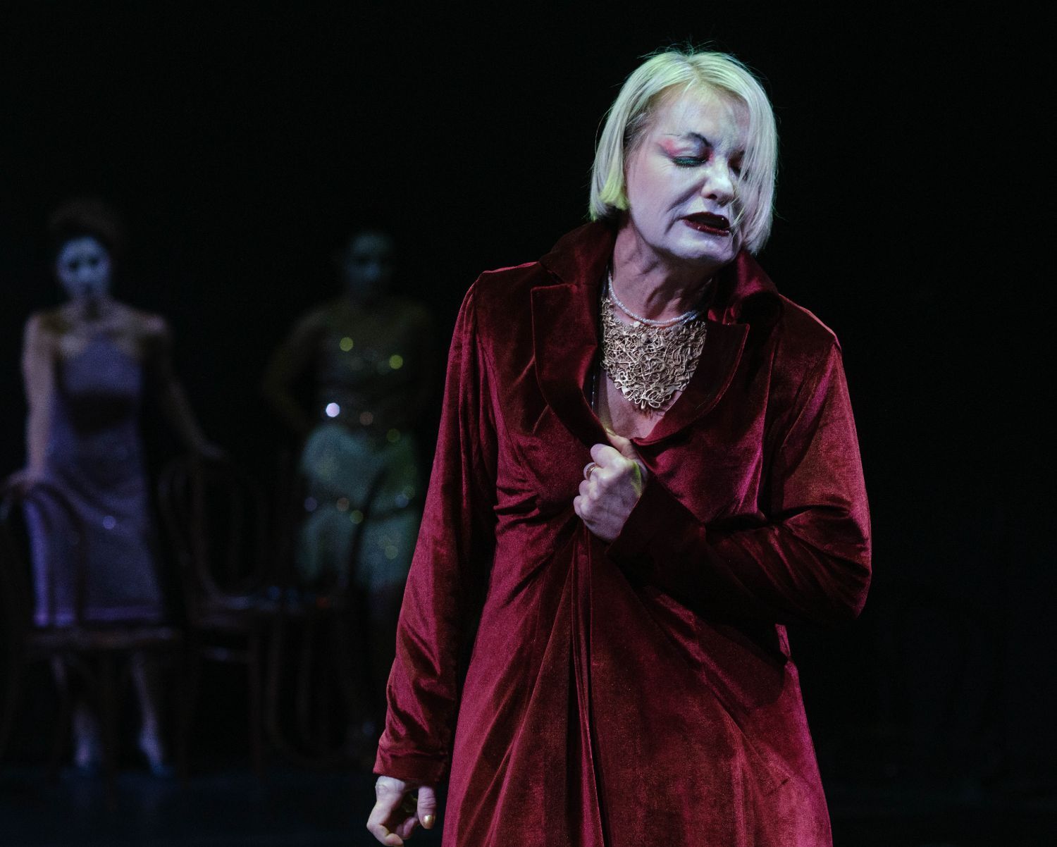 «Ηλέκτρα εντός» στο θέατρο Πορεία