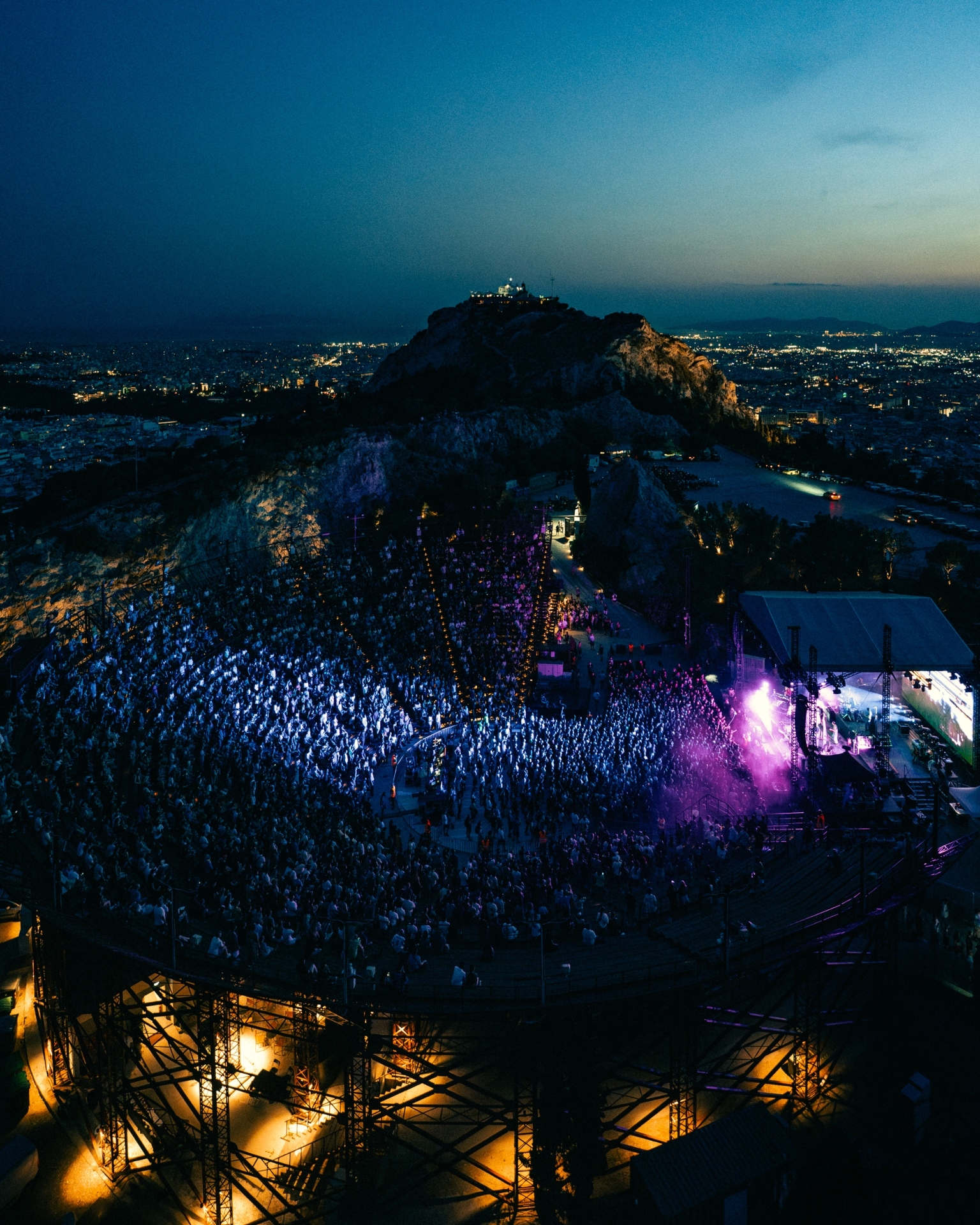 Ανασκόπηση 2025: Η χρονιά μέσα από τις εικόνες 26 Ελλήνων φωτογράφων.