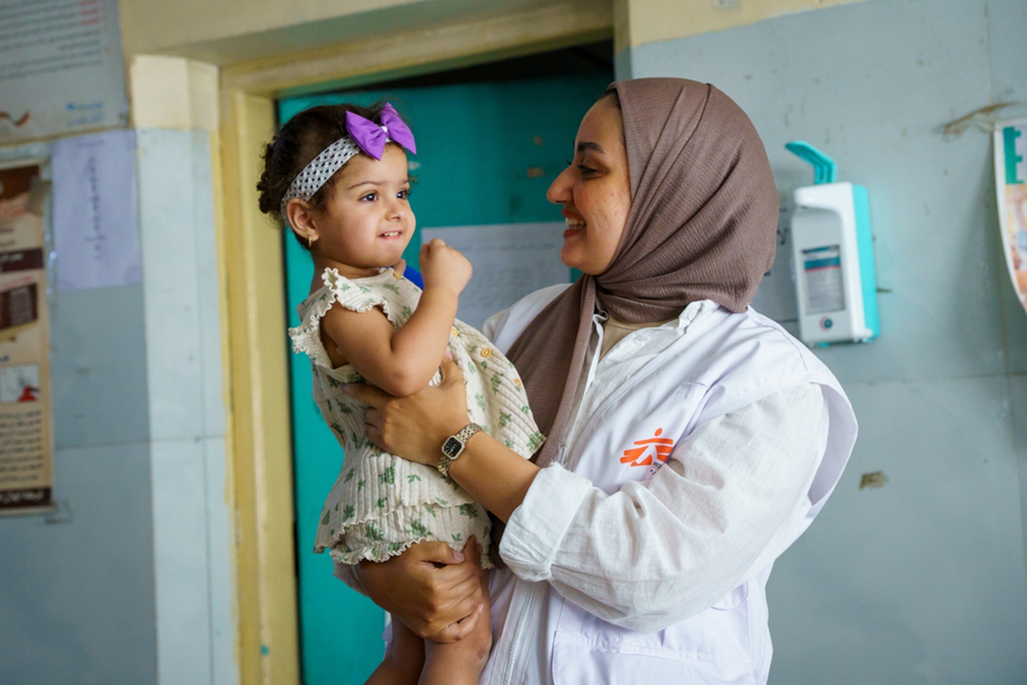 Το 2025 μέσα από τον φακό των Γιατρών Χωρίς Σύνορα: Όταν η φωτογραφία γίνεται μαρτυρία