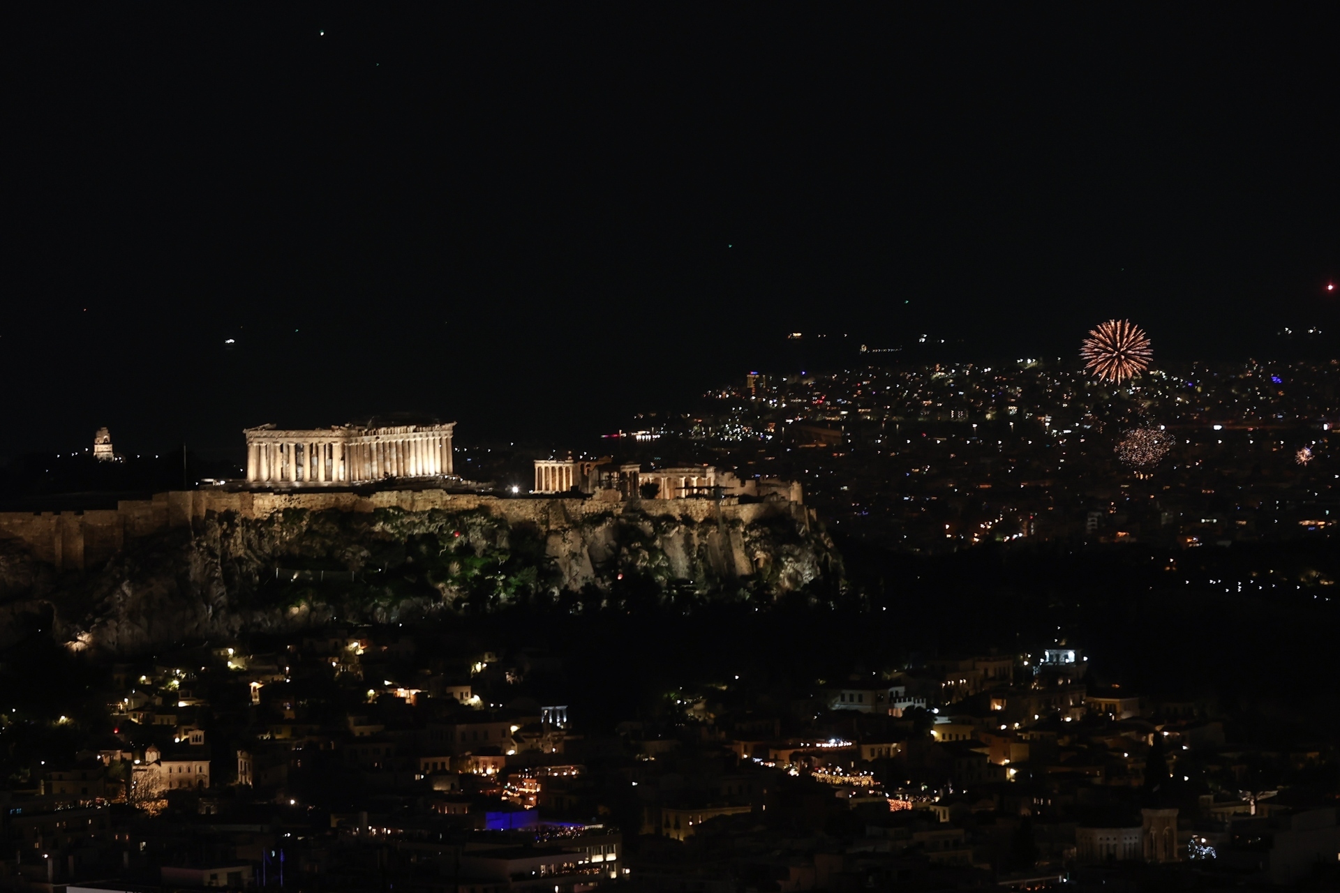 Η Ελλάδα υποδέχεται το 2026 - 20 εικόνες	