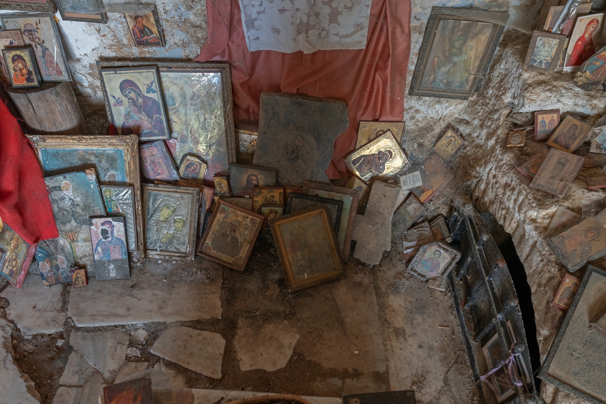 Εικονογραφώντας «Το Θαύμα της Καισαριανής» 