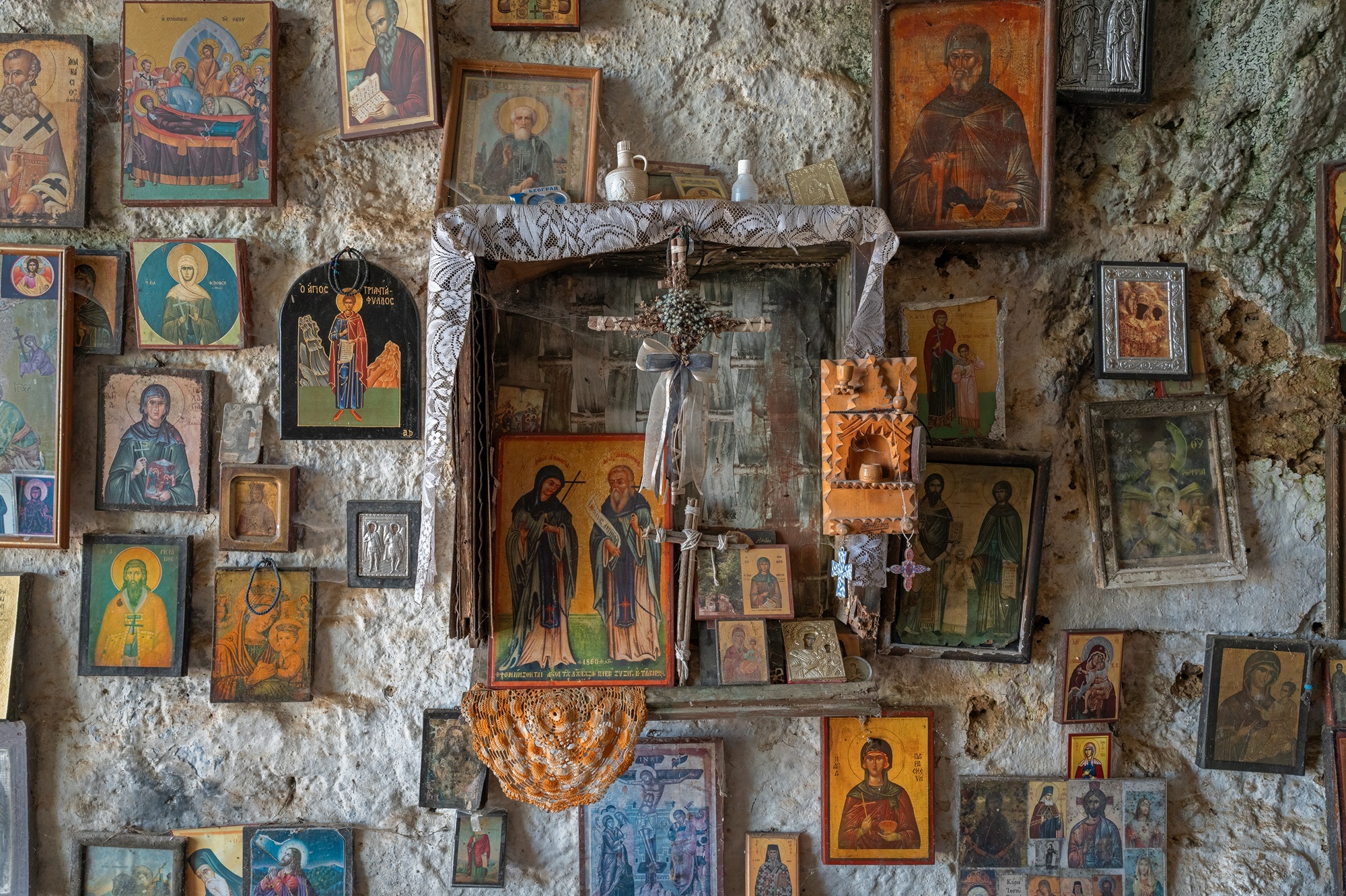 Εικονογραφώντας «Το Θαύμα της Καισαριανής» 