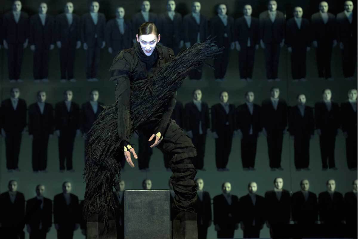 Μάνα Κουράγιο, Θέατρο Αλεξαντρίνσκι © Johanna Weber