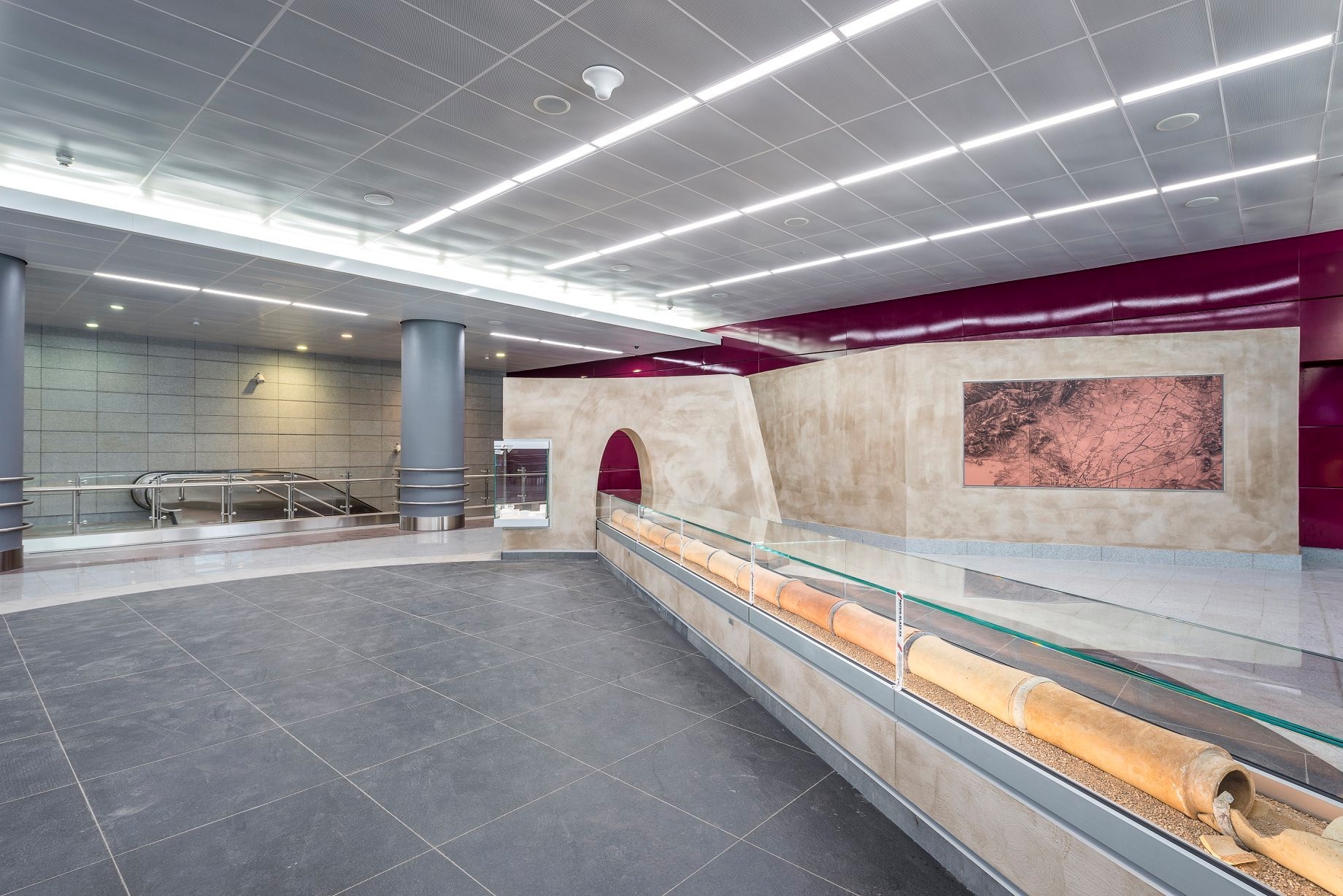 Νέος σταθμός του μετρό στην Αγία Βαρβάρα: Σε περίοπτη θέση ο αρχαίος αγωγός που βρέθηκε κατά τη διάρκεια των εργασιών