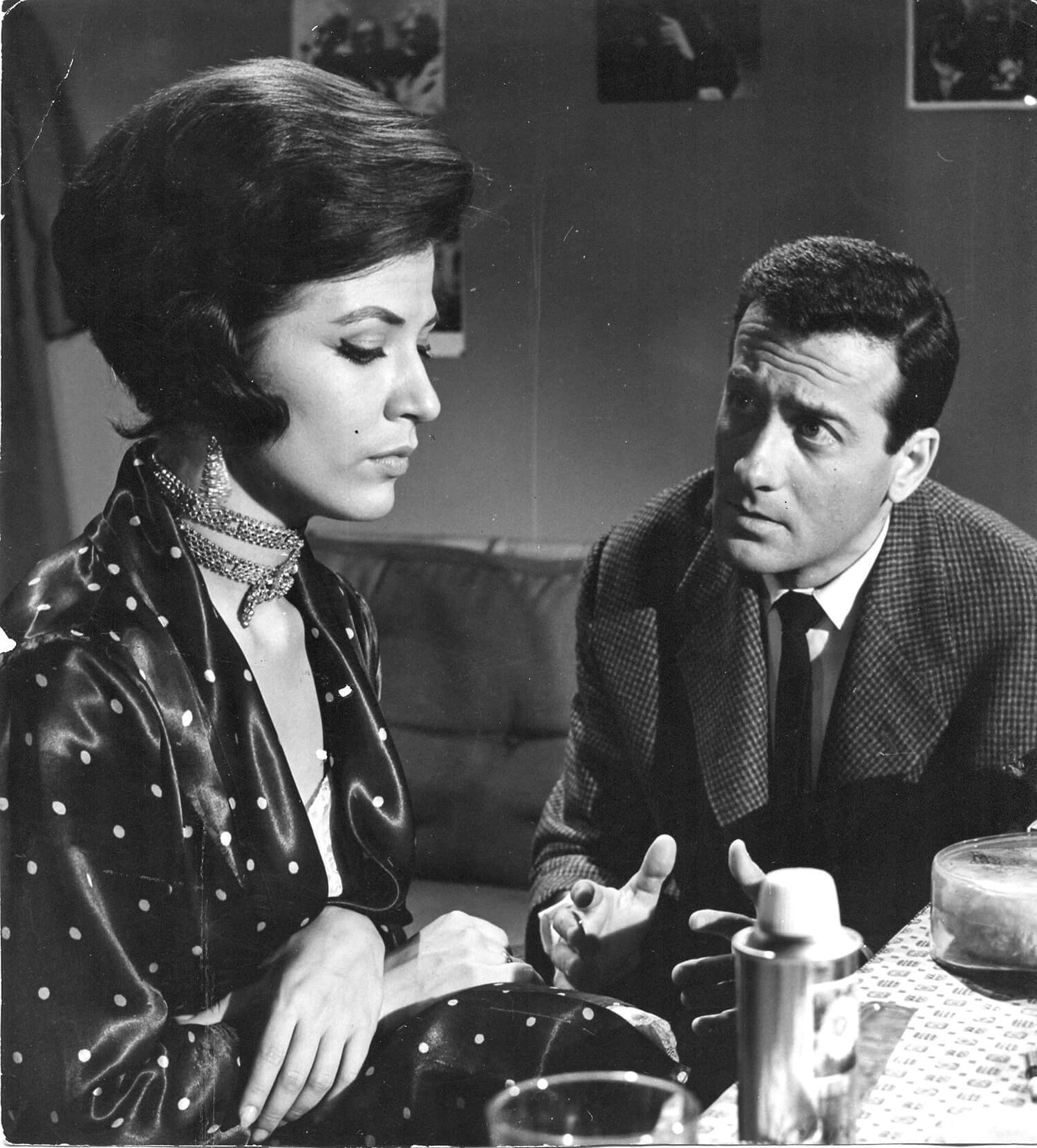 «Έγκλημα στα παρασκήνια» με τους Αλίκη Γεωργούλη και Αλέκο Αλεξανδράκη