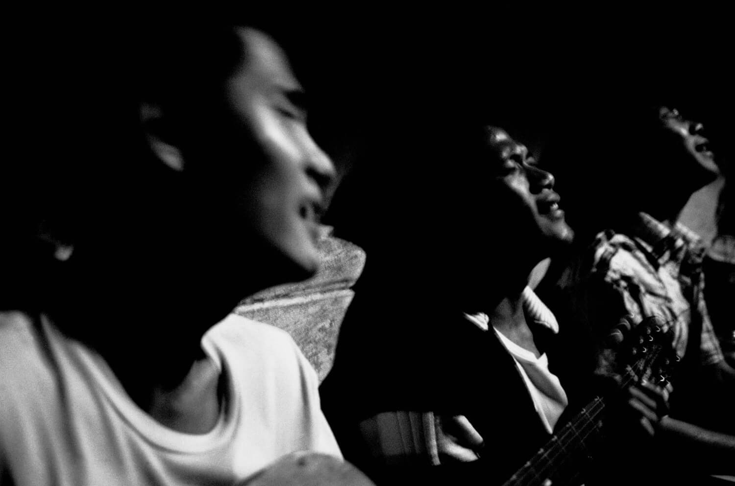 Μιανμάρ, Greg Constantine  